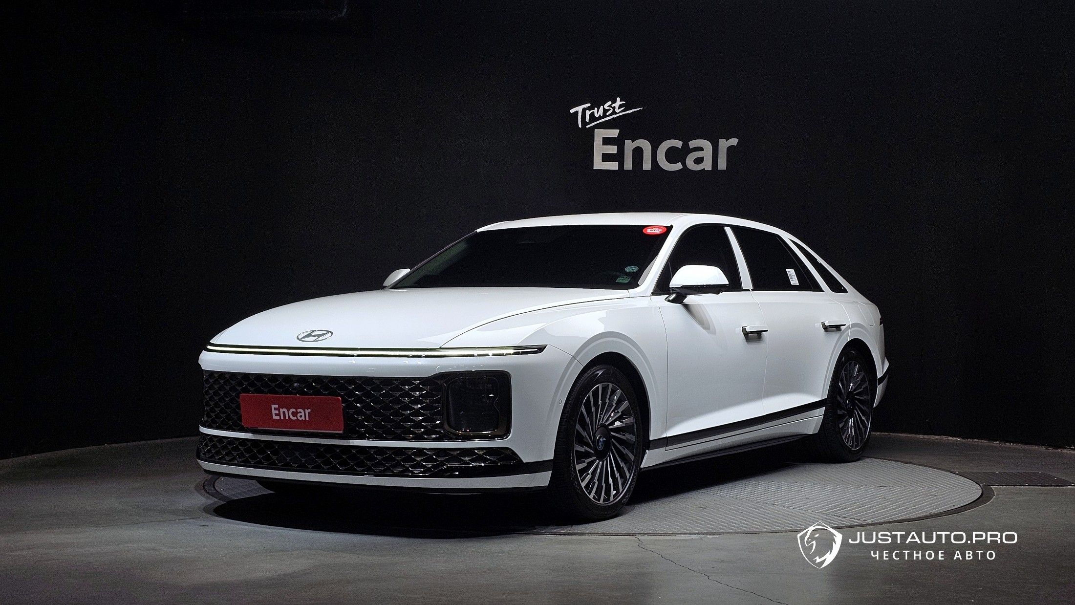 Автомобиль Hyundai Grandeur