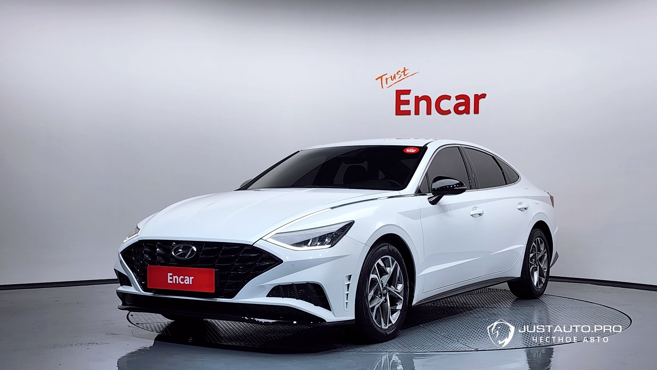 Автомобиль Hyundai Sonata