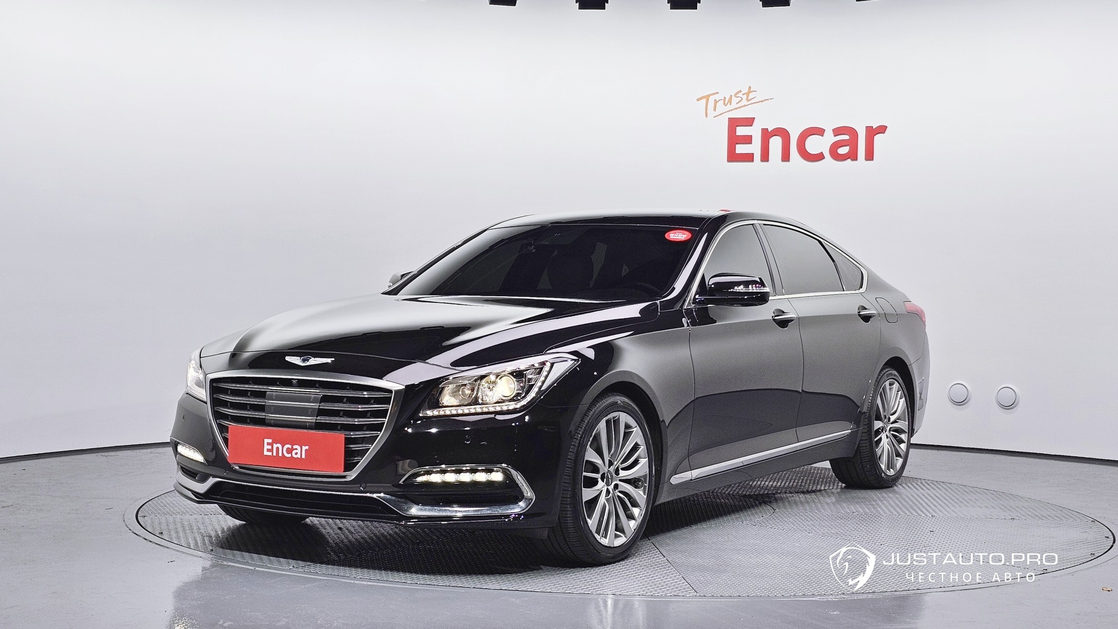 Автомобиль Genesis G80