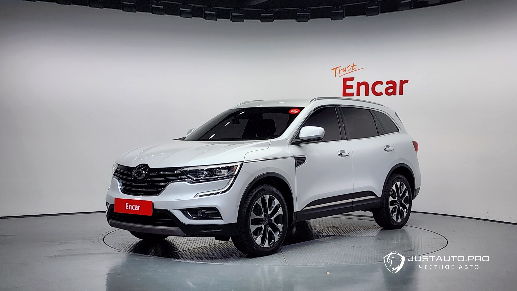 Автомобиль Renault-KoreaSamsung QM6