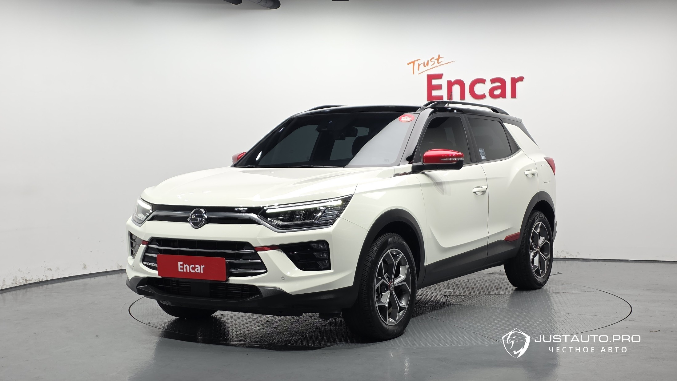 Автомобиль KG_Mobility_Ssangyong KORANDO