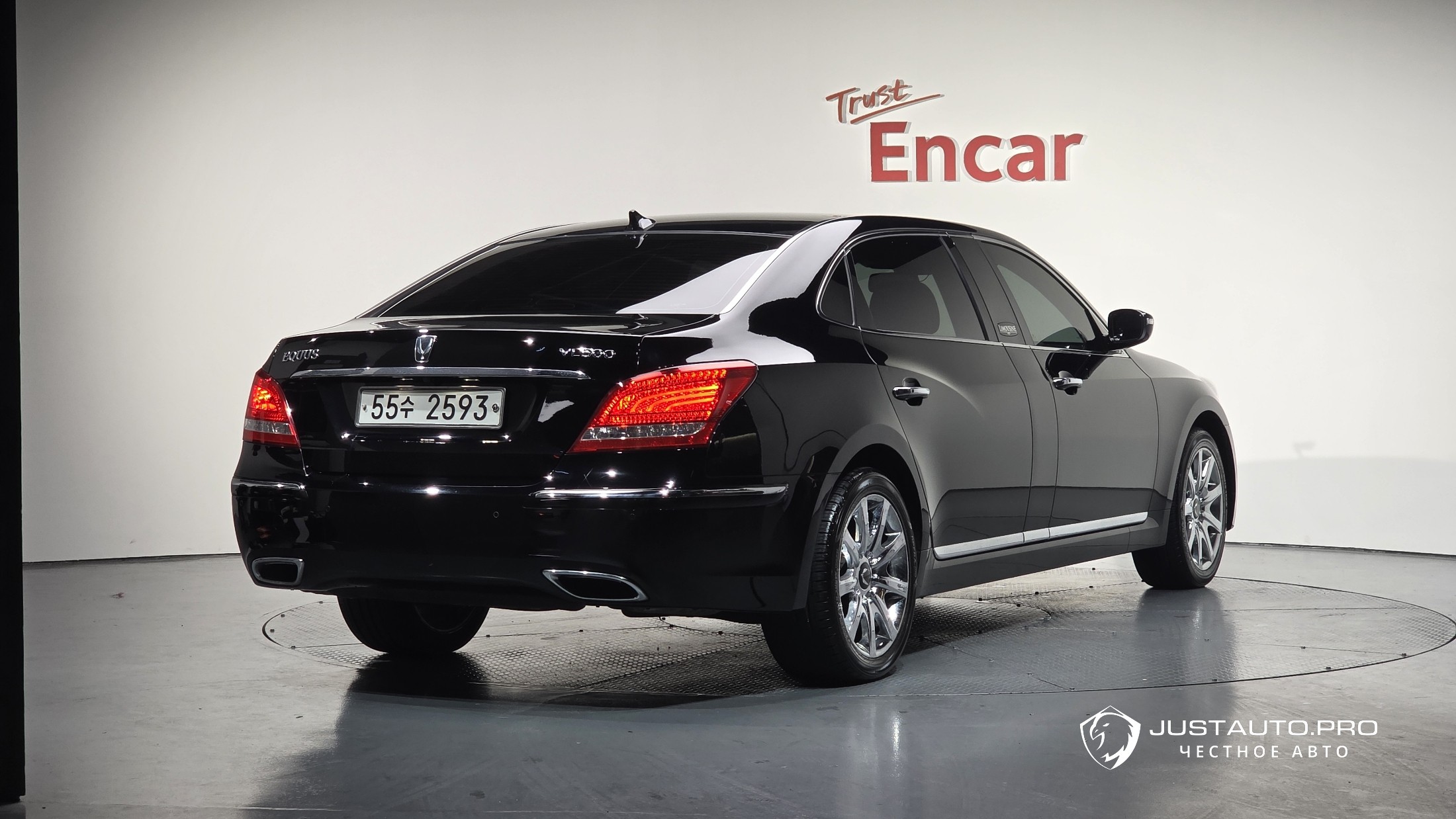 Автомобиль Hyundai Equus