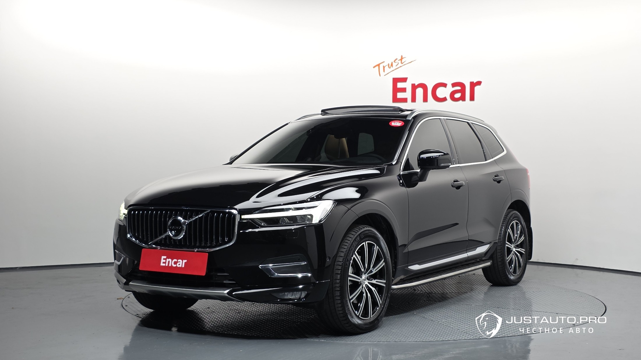 Автомобиль Volvo XC60