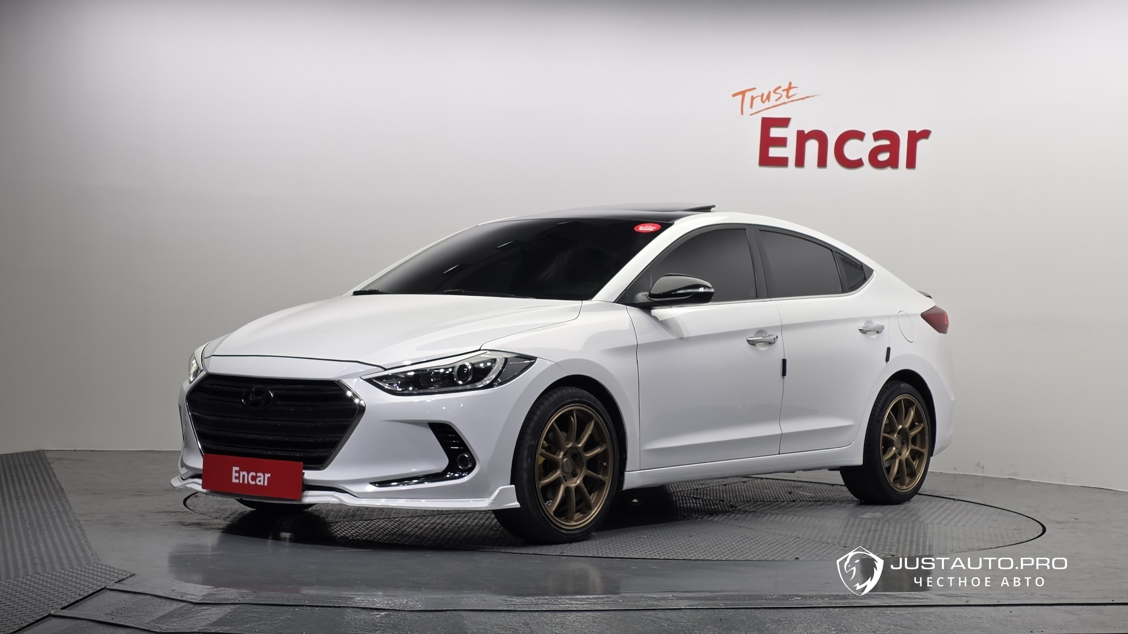 Автомобиль Hyundai AVANTE