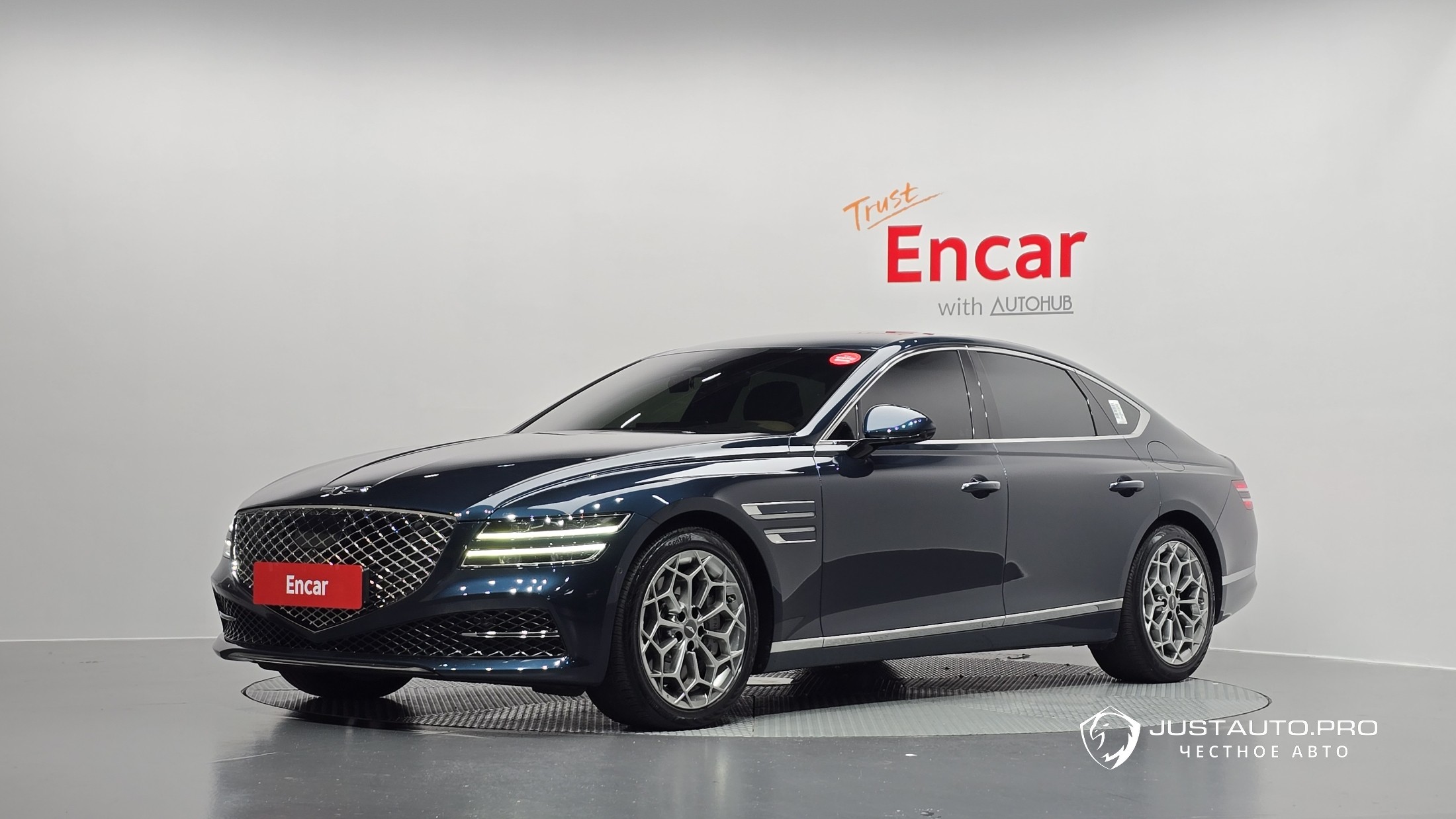 Автомобиль Genesis G80