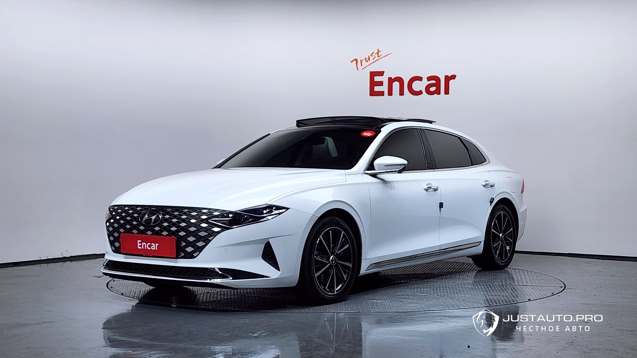 Автомобиль Hyundai Grandeur