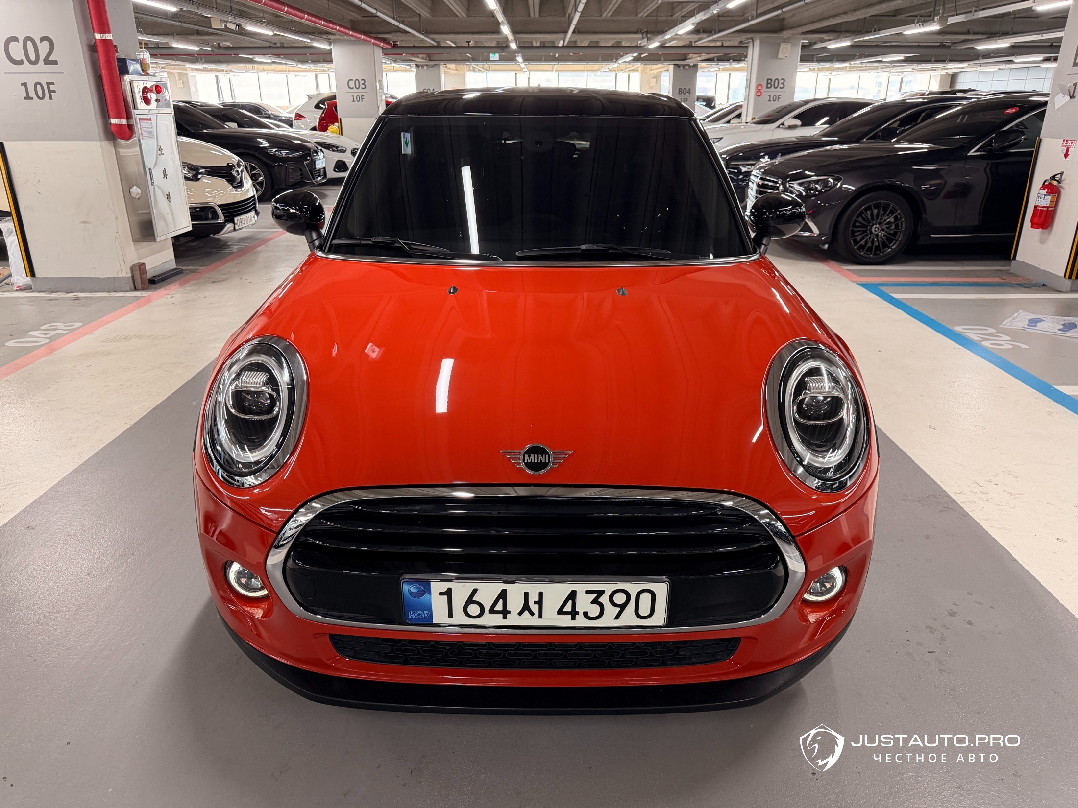 Автомобиль Mini Cooper