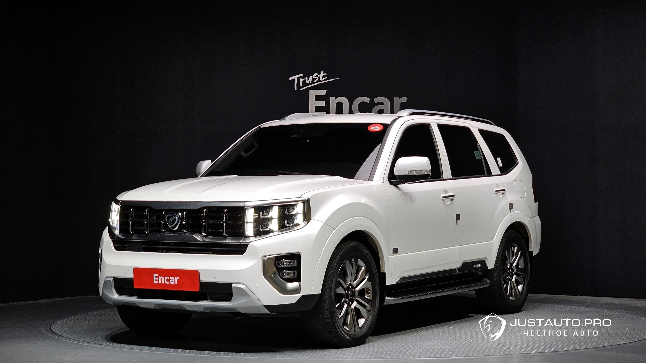 Автомобиль Kia Mohave