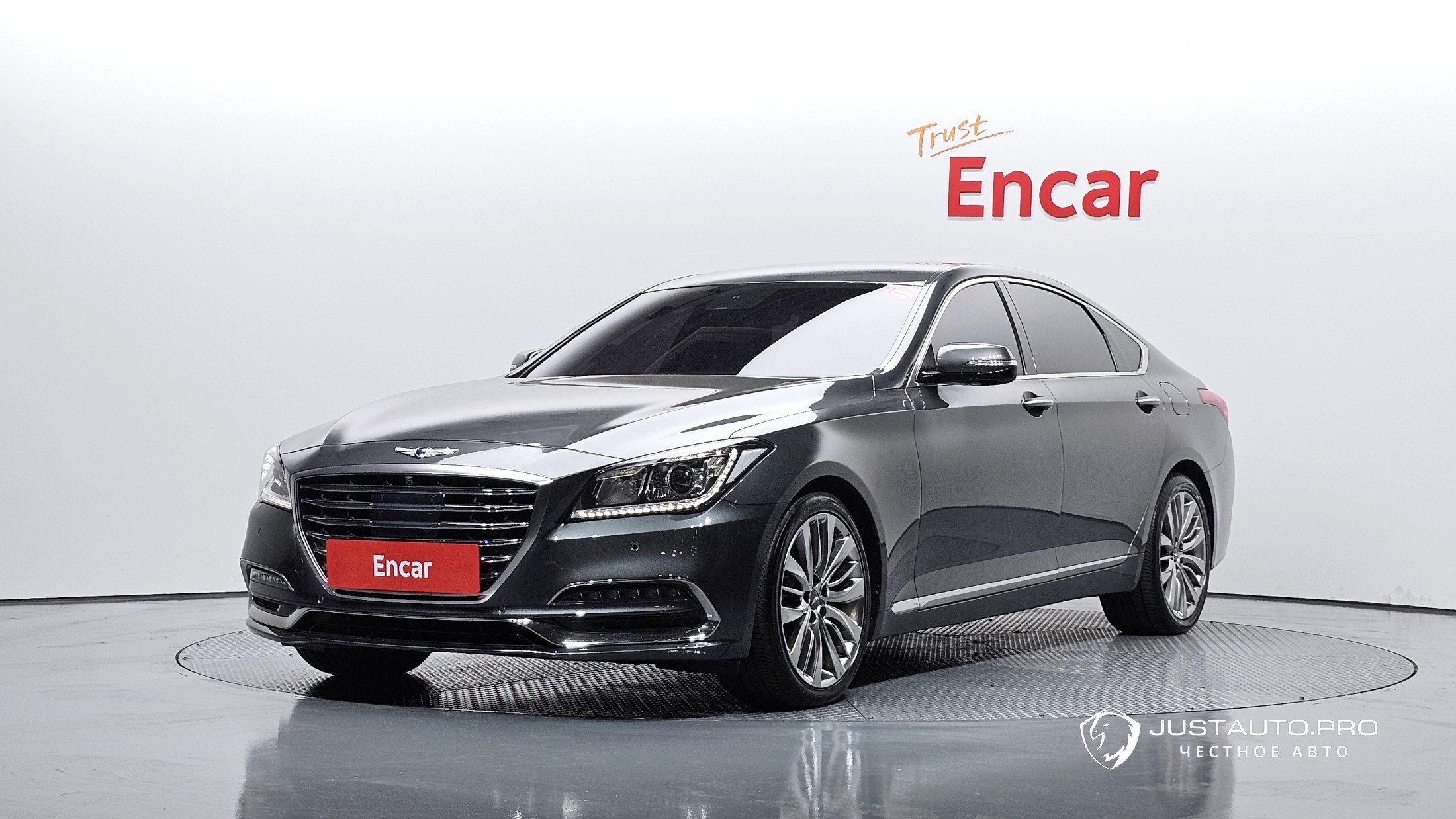 Автомобиль Genesis G80