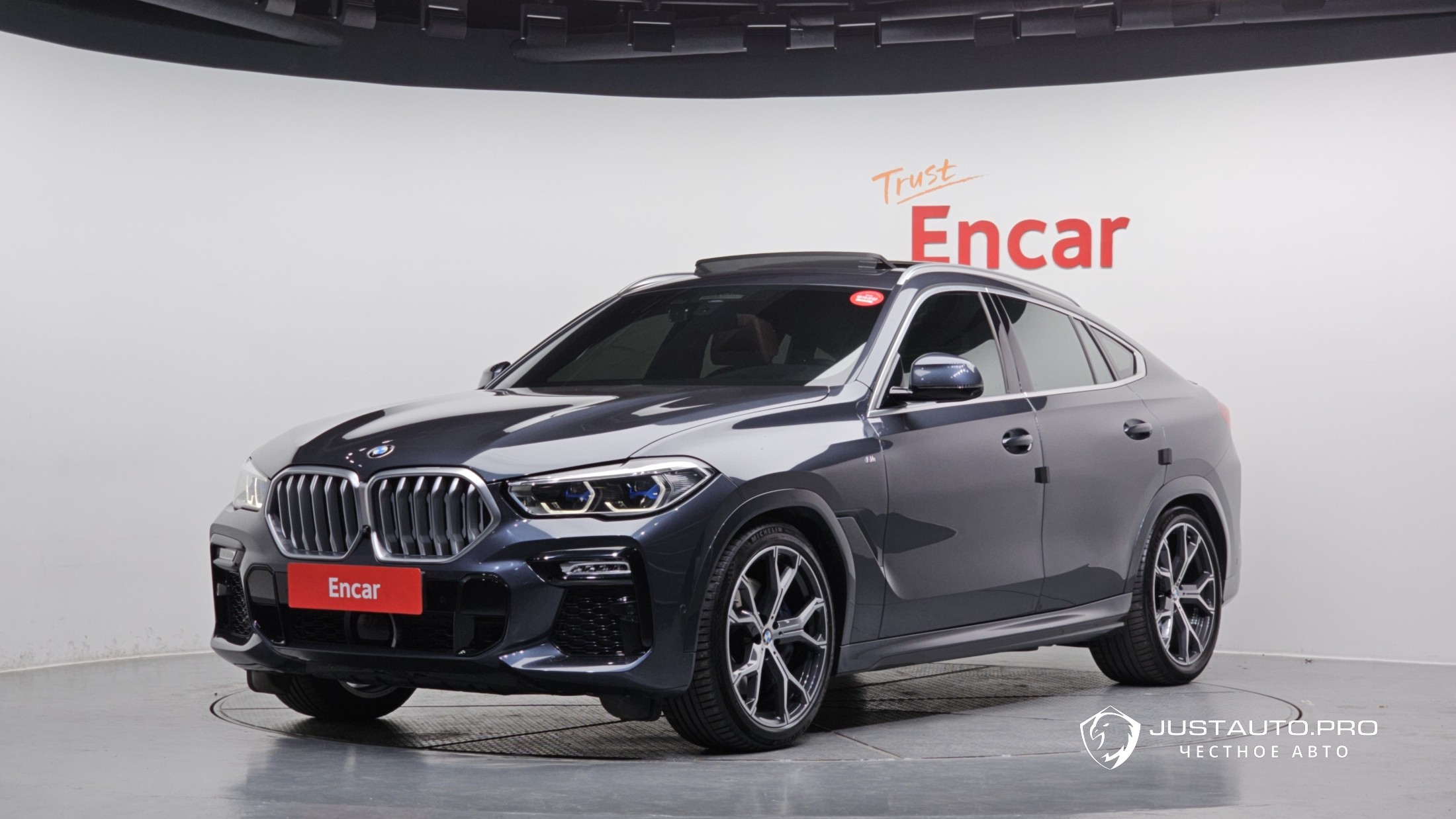 Автомобиль BMW X6