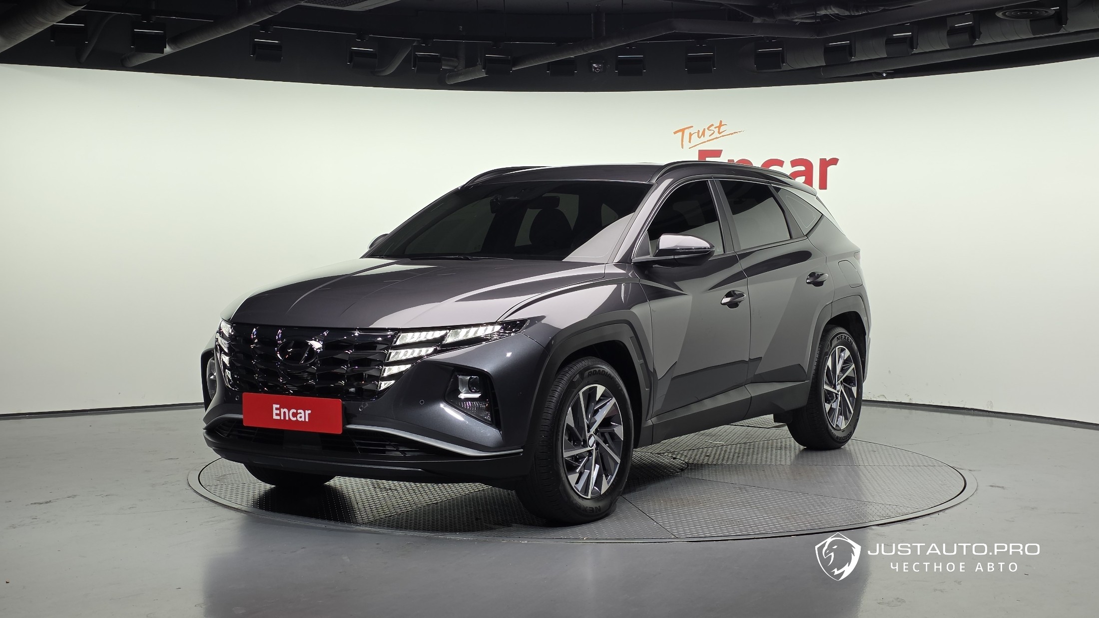 Автомобиль Hyundai Tucson