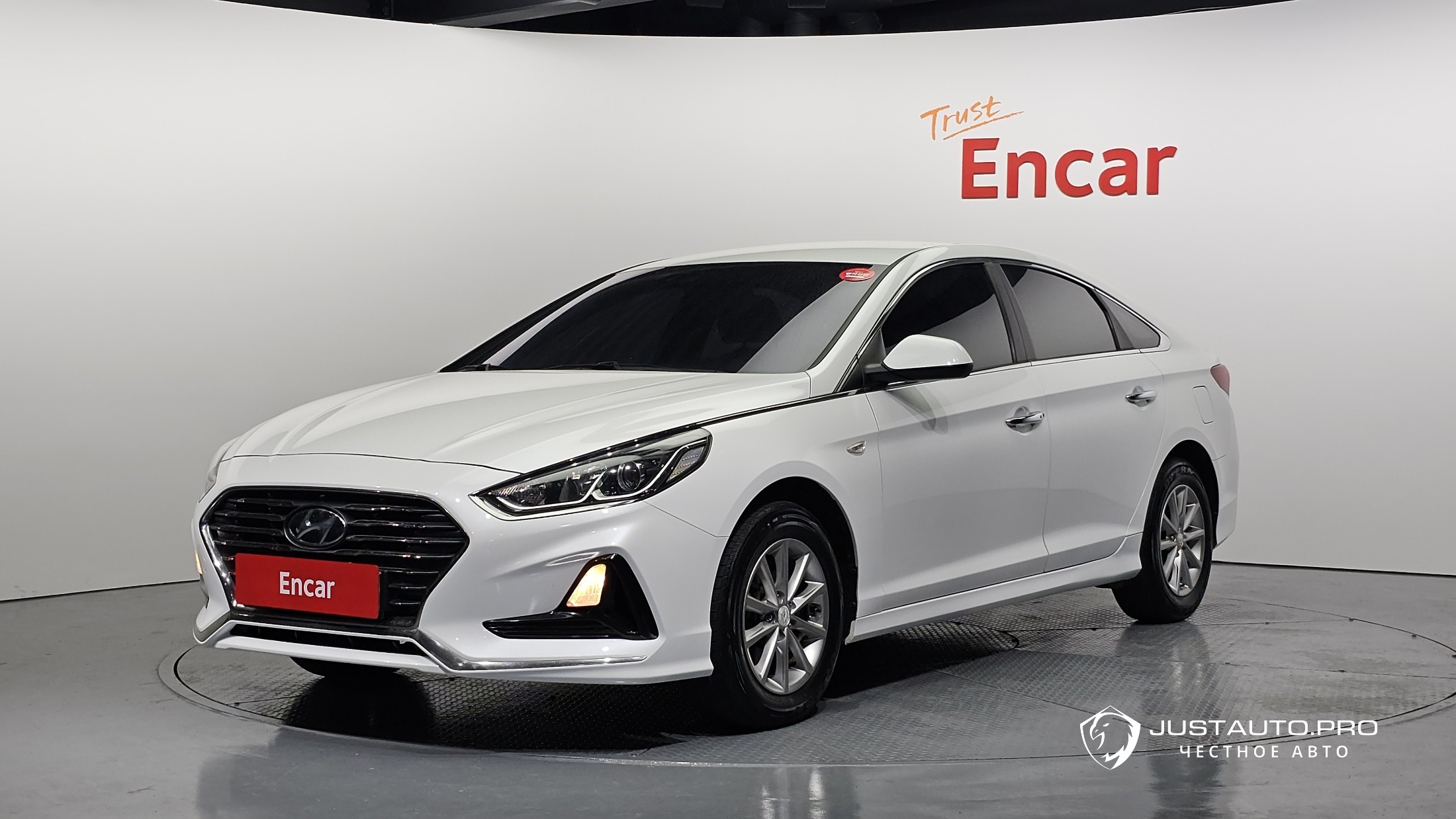 Автомобиль Hyundai Sonata