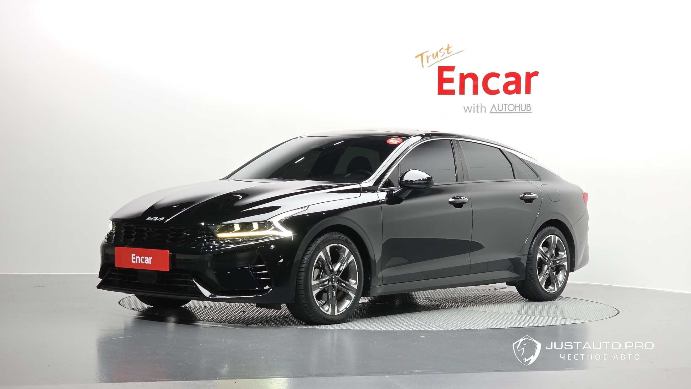 Автомобиль Kia K5