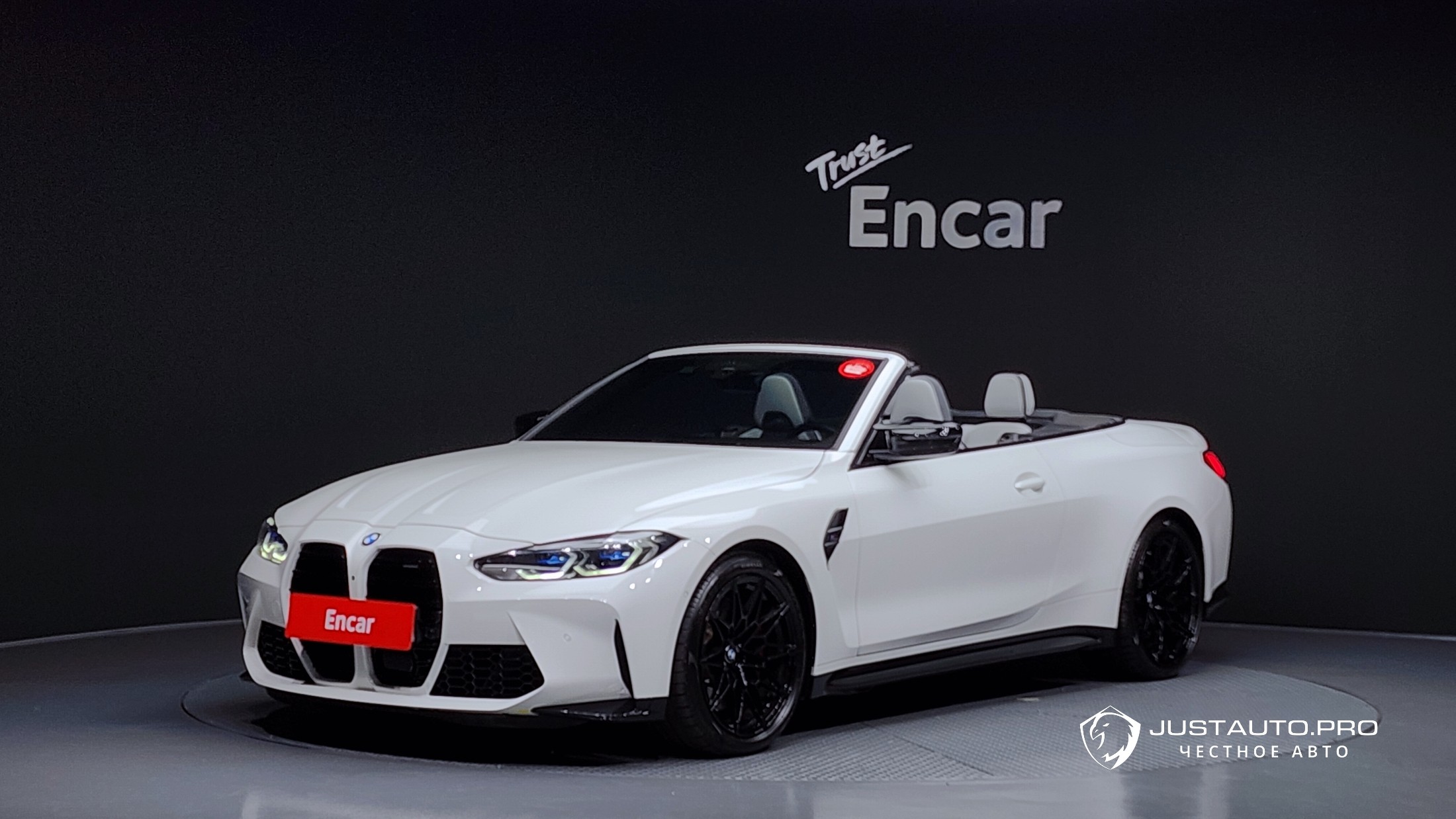 Автомобиль BMW M4