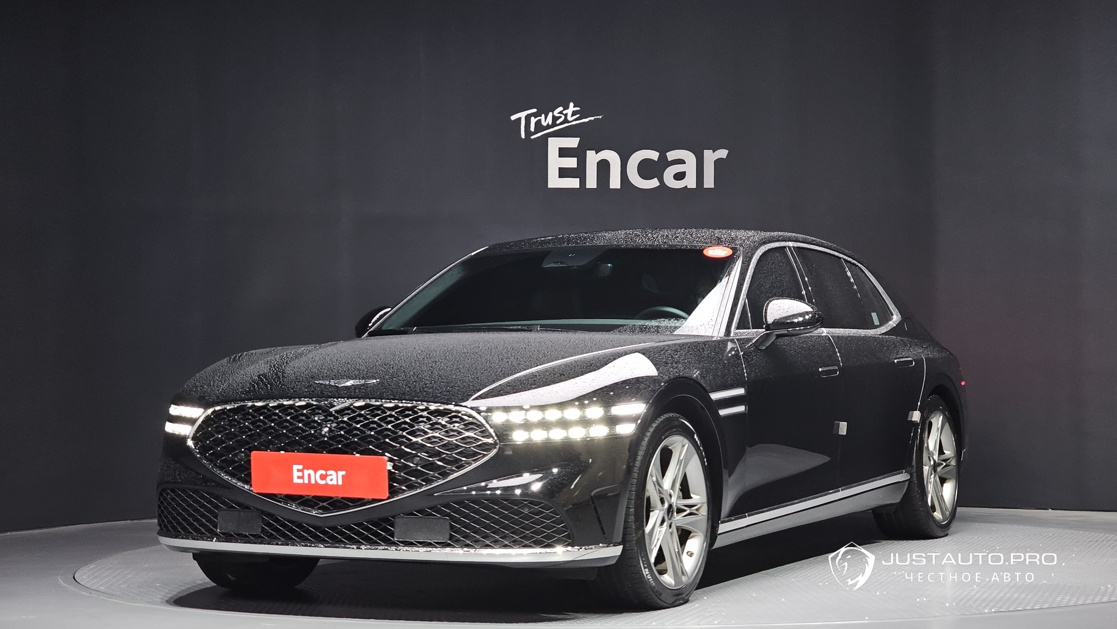 Автомобиль Genesis G90