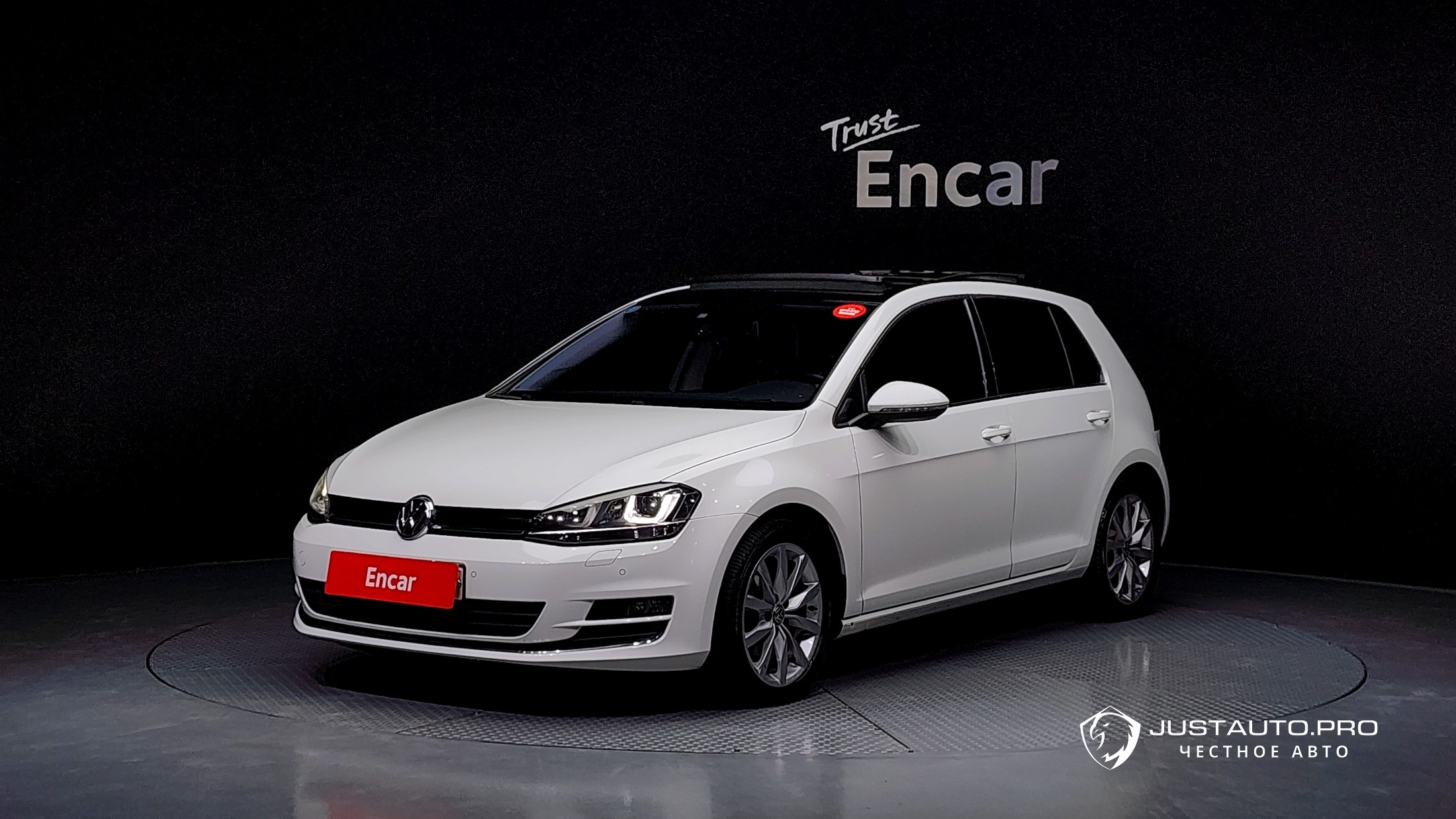 Автомобиль Volkswagen Golf