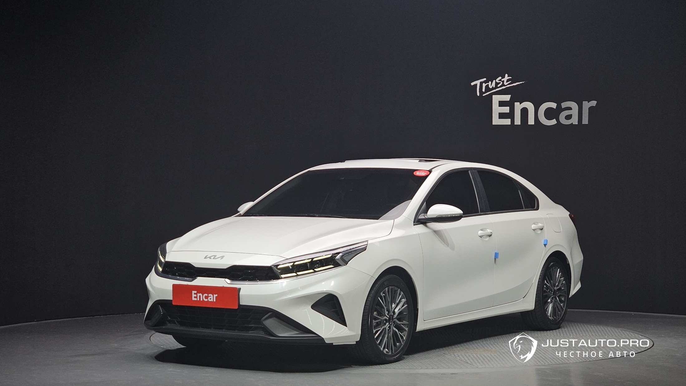 Автомобиль Kia K3