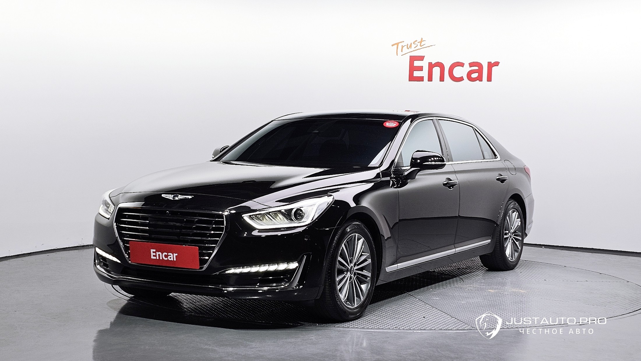 Автомобиль Genesis EQ900