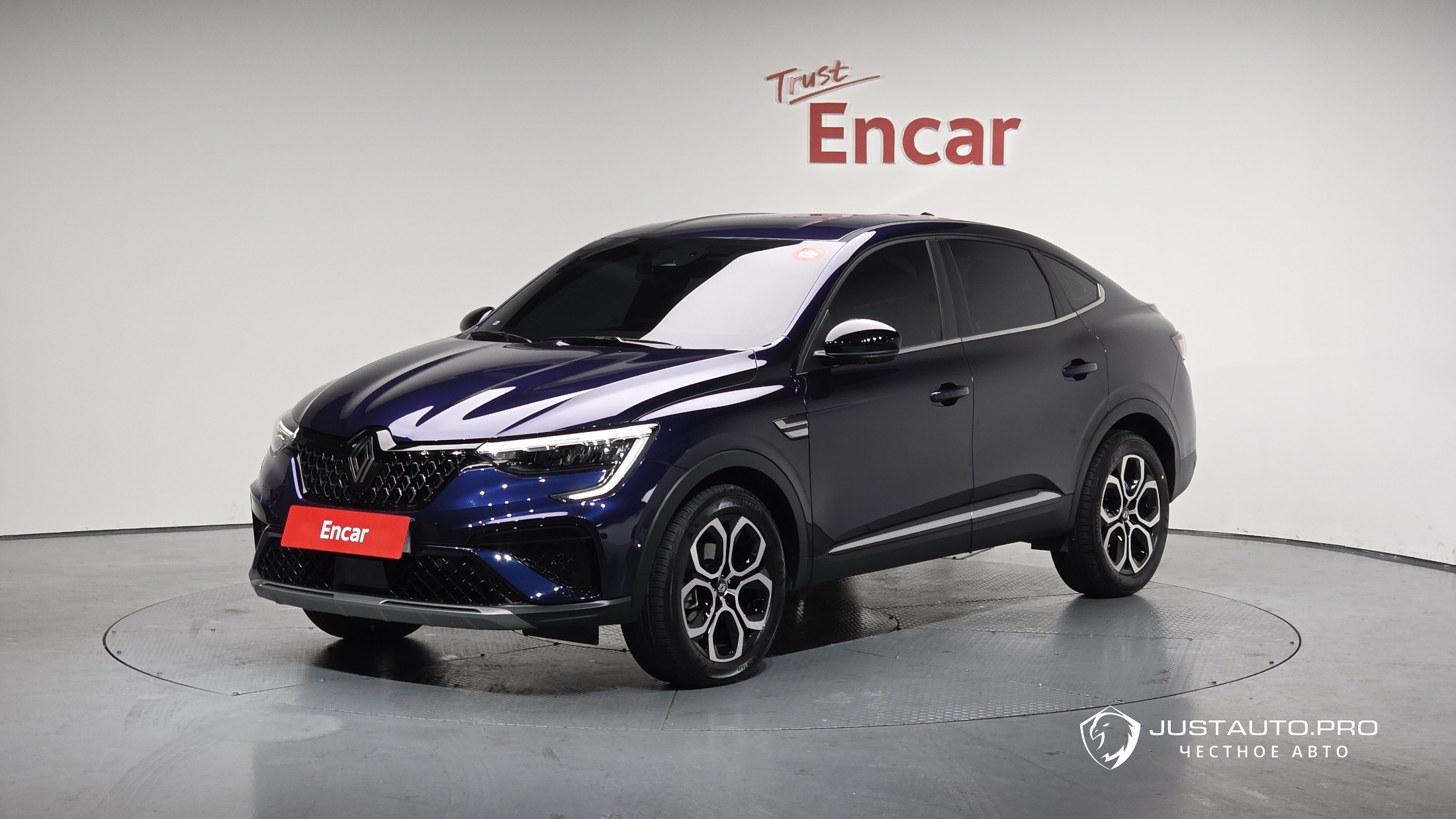 Автомобиль Renault-KoreaSamsung Arkana