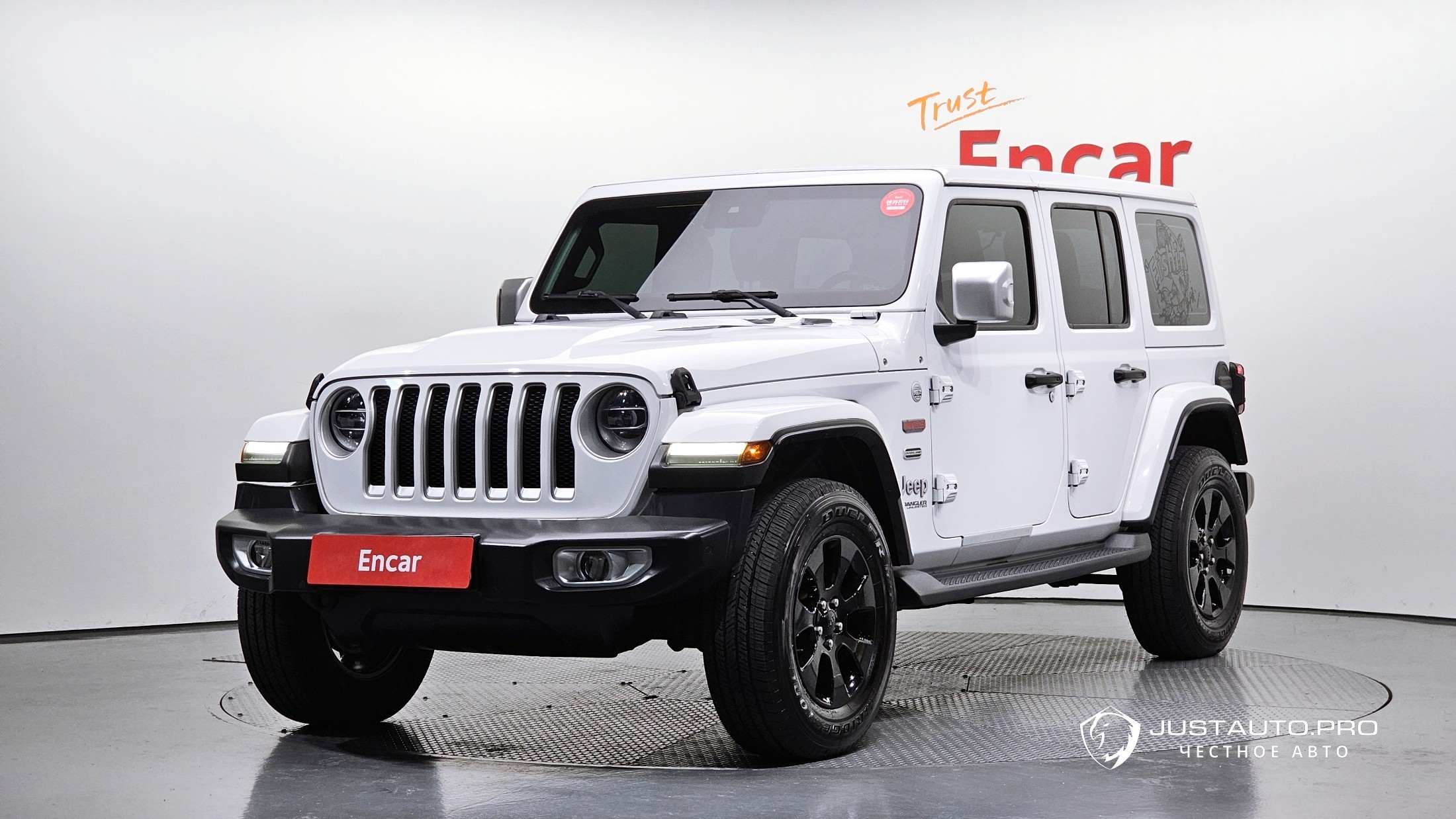 Автомобиль Jeep Wrangler