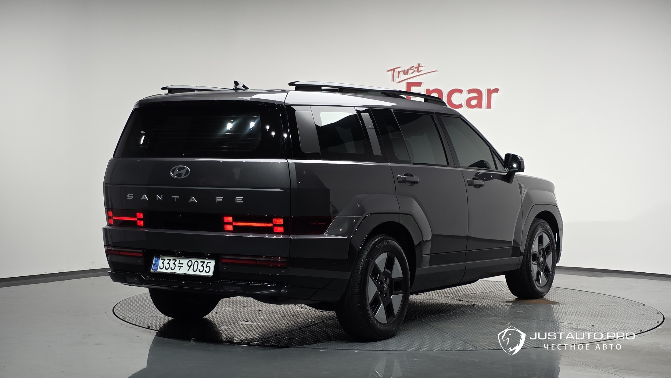 Автомобиль Hyundai Santafe