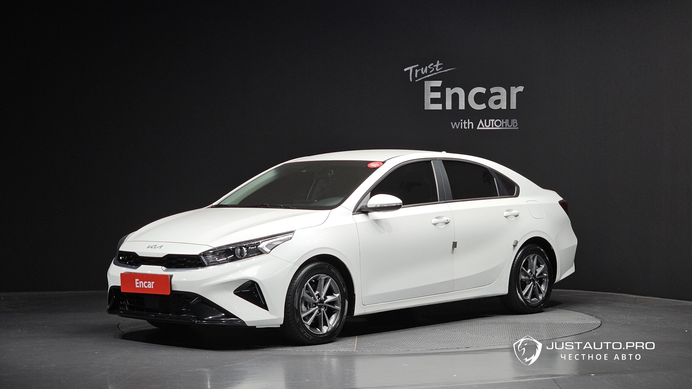 Автомобиль Kia K3