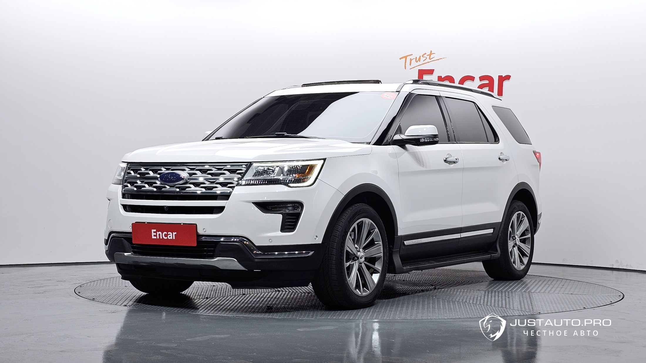 Автомобиль Ford Explorer
