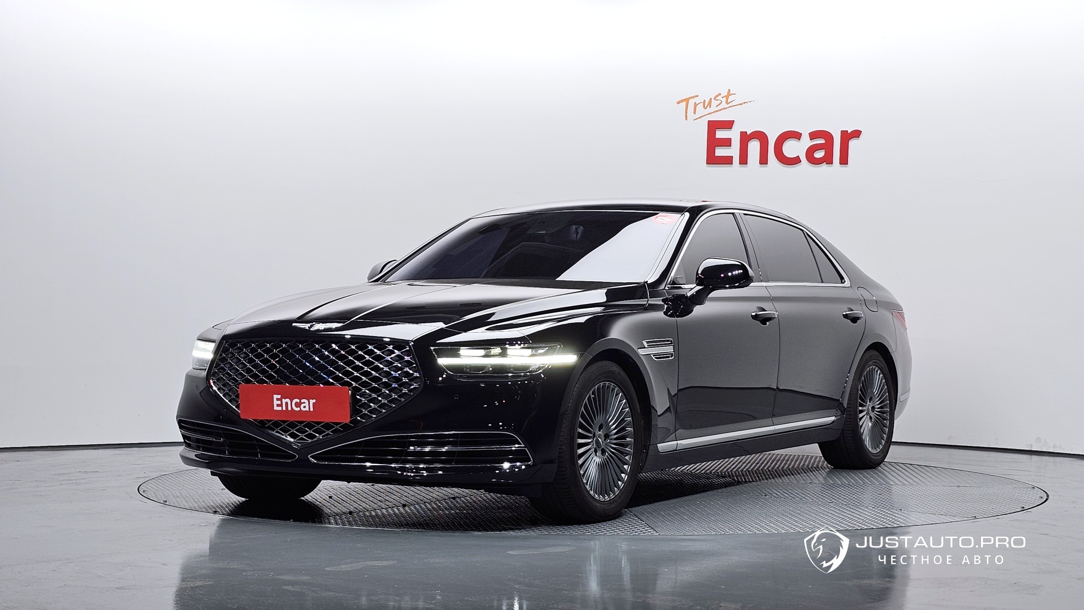 Автомобиль Genesis G90