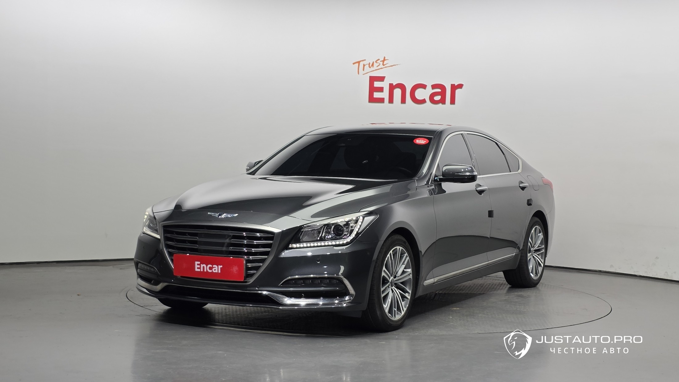 Автомобиль Genesis G80