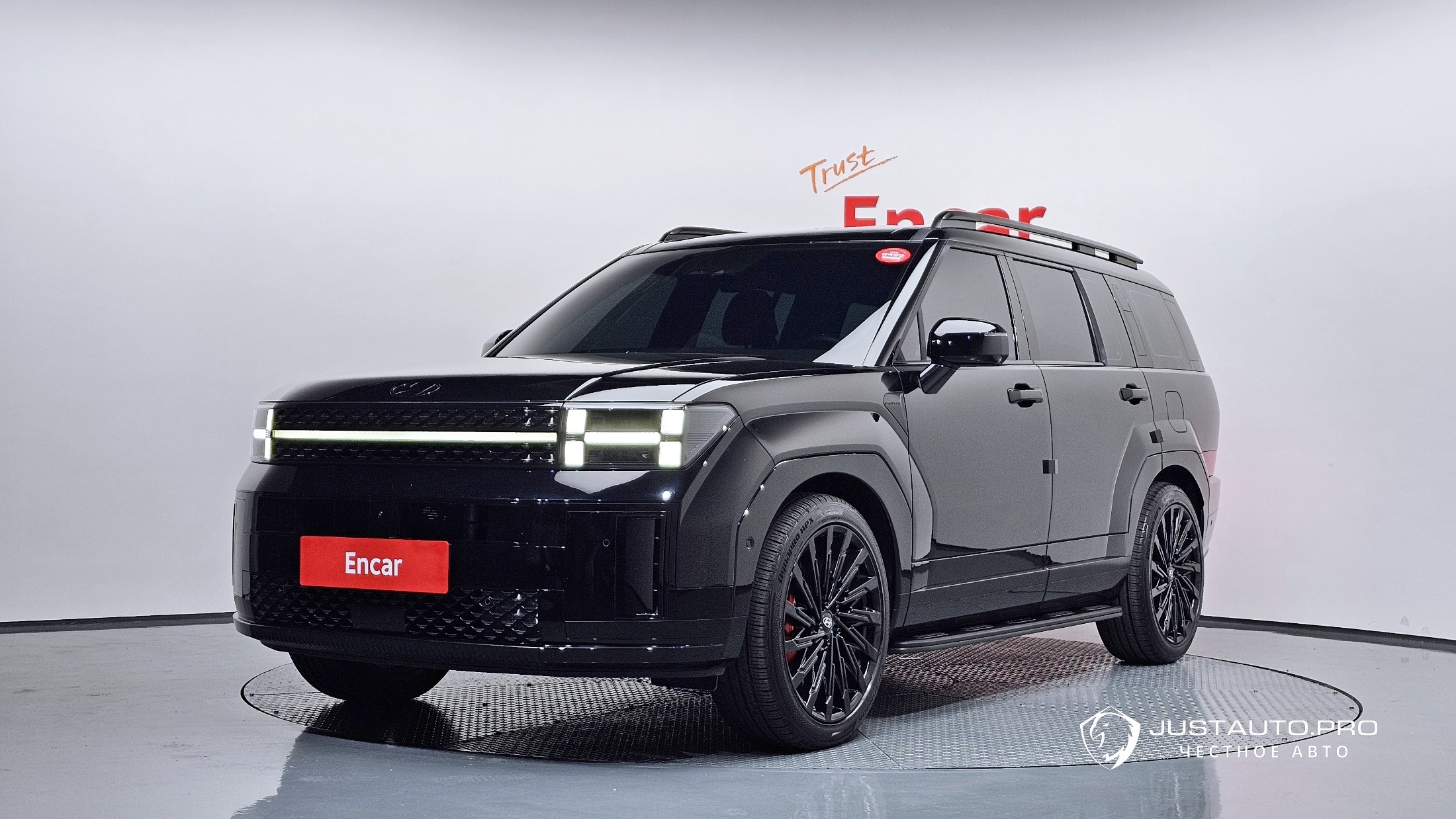 Автомобиль Hyundai Santafe