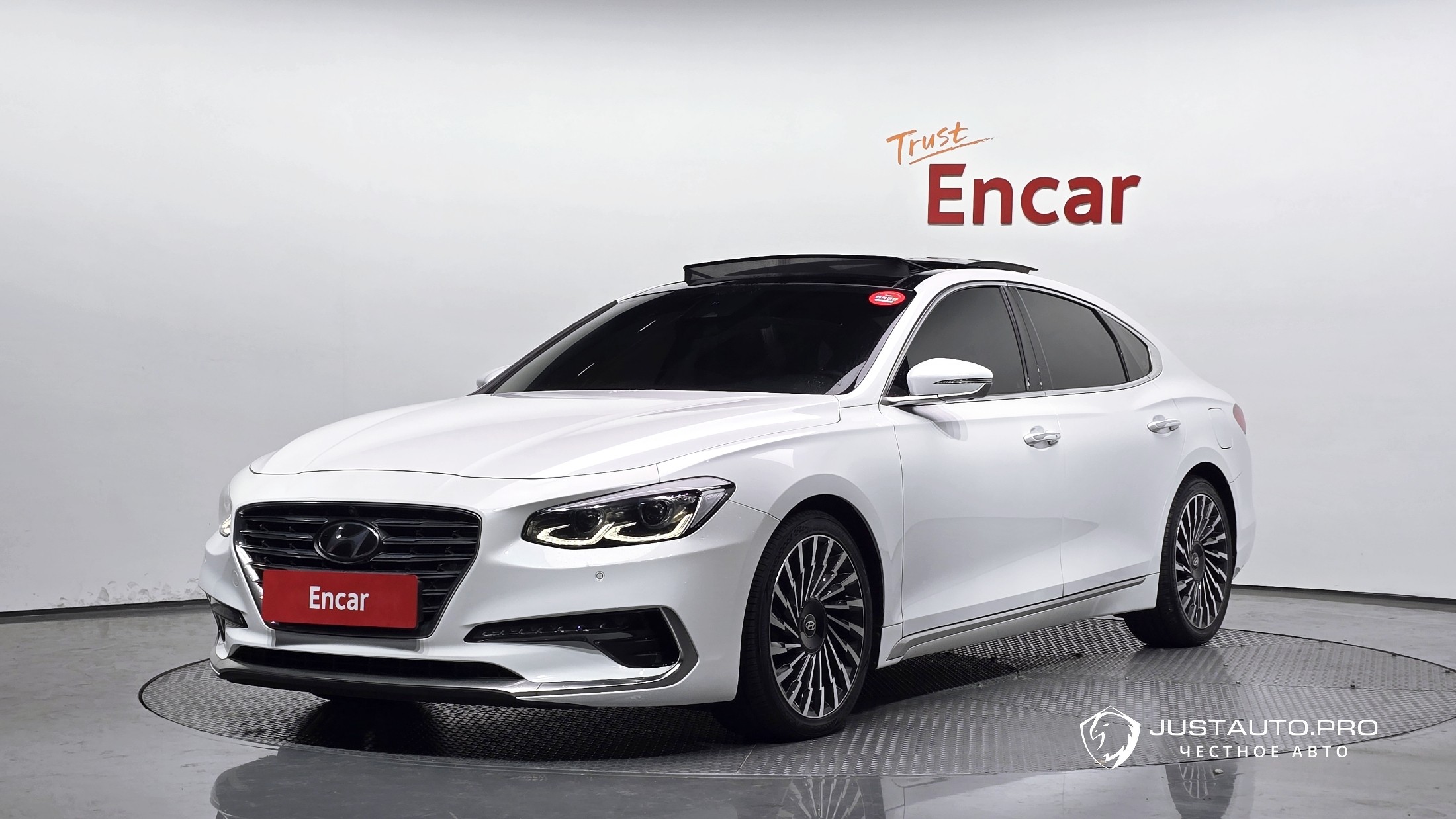 Автомобиль Hyundai Grandeur