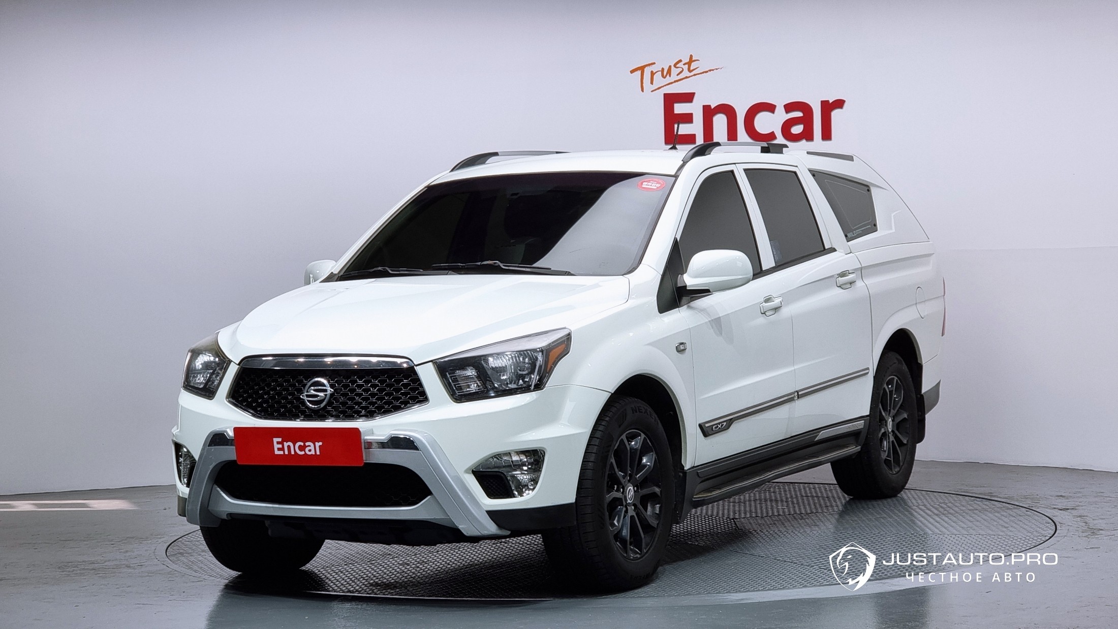 Автомобиль KG_Mobility_Ssangyong KORANDO