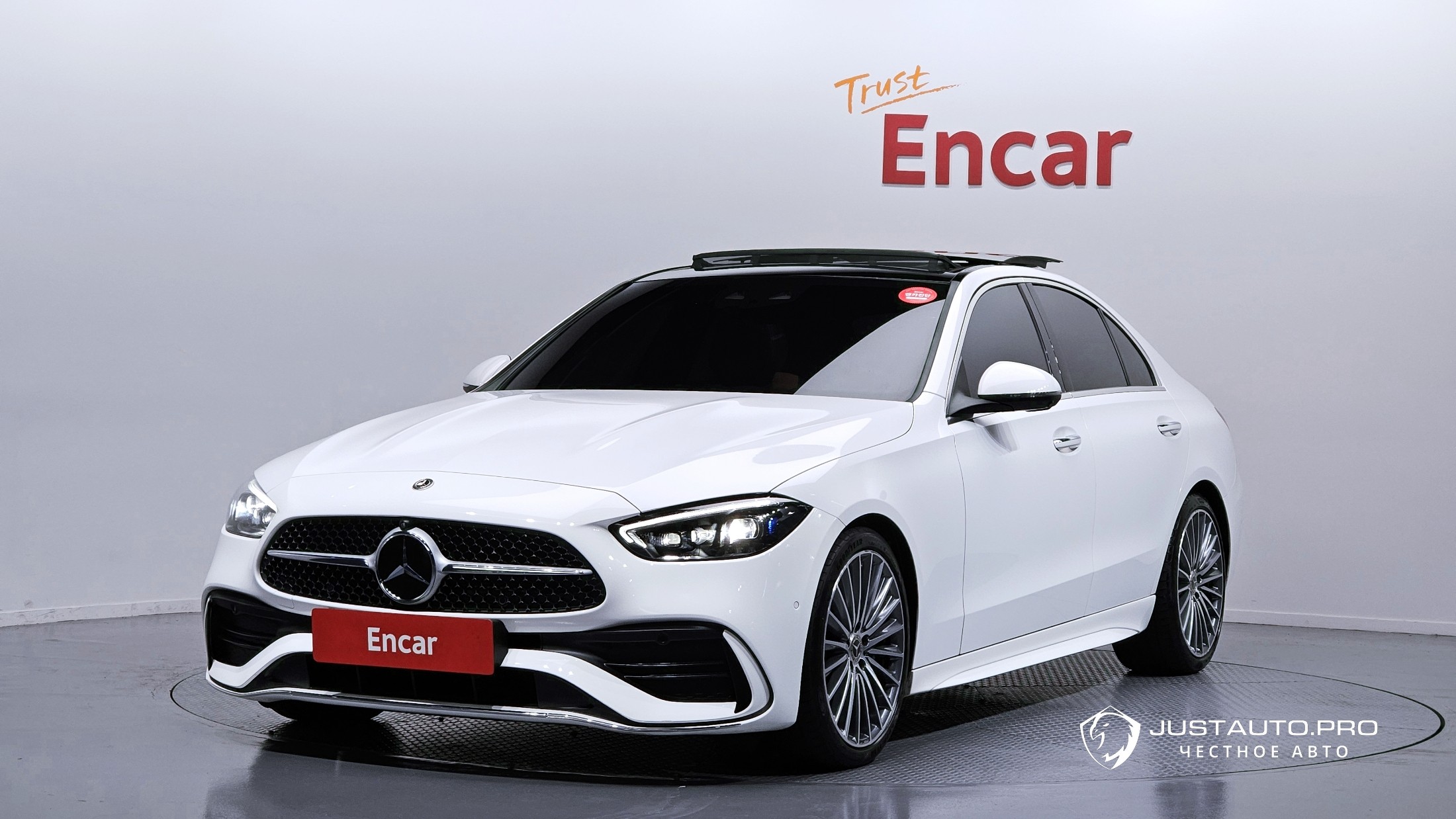 Автомобиль Mercedes-Benz C-Class