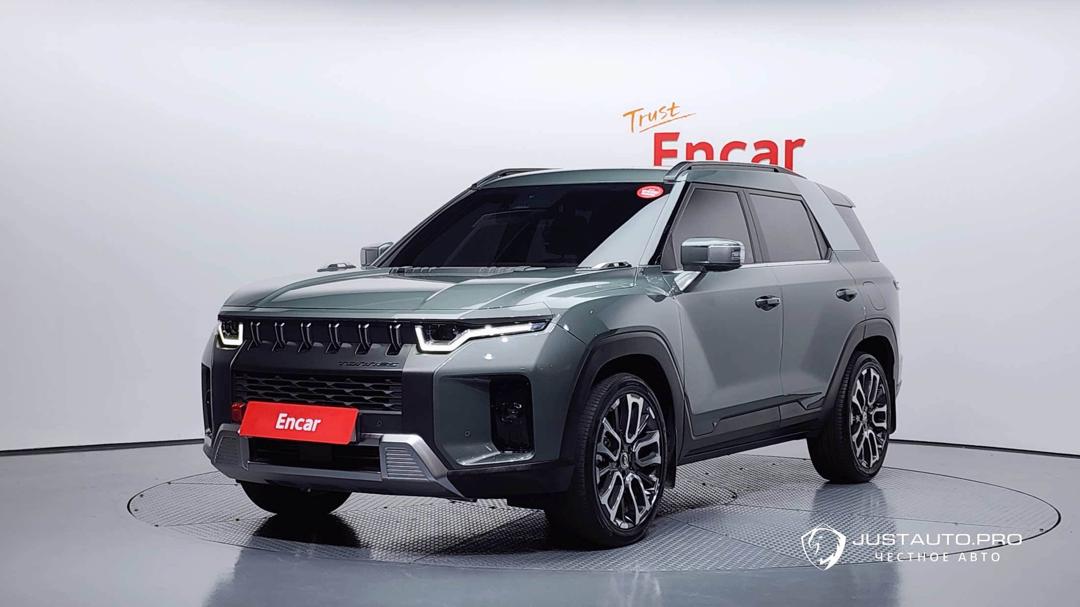 Автомобиль KG_Mobility_Ssangyong Torres