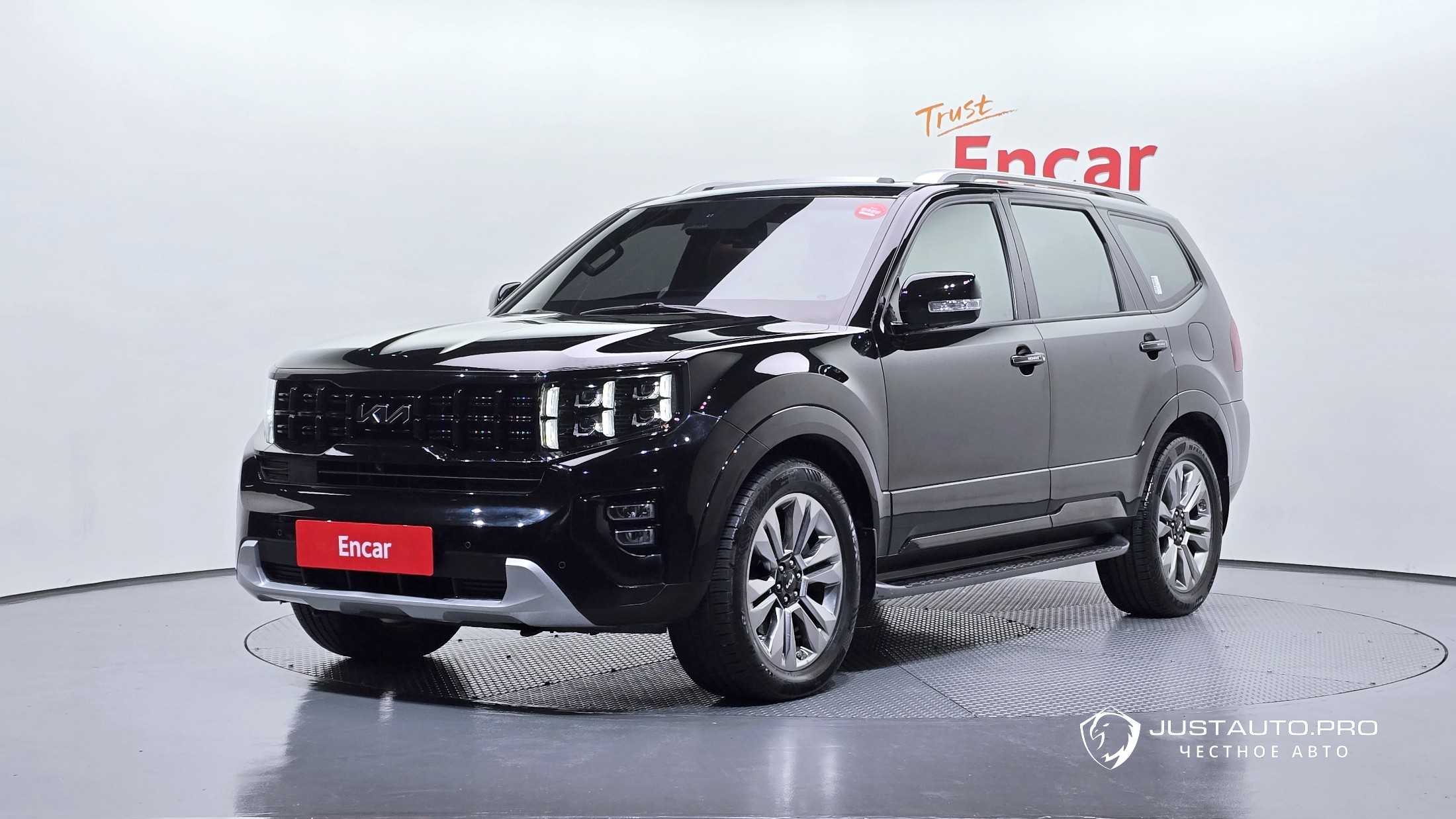 Автомобиль Kia Mohave