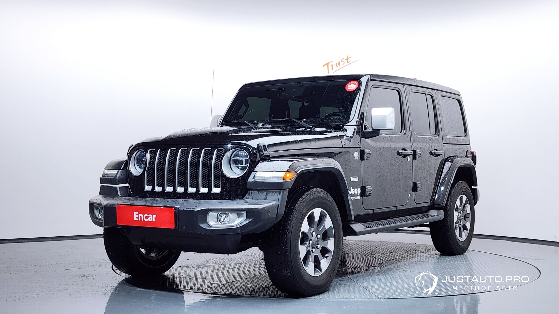 Автомобиль Jeep Wrangler