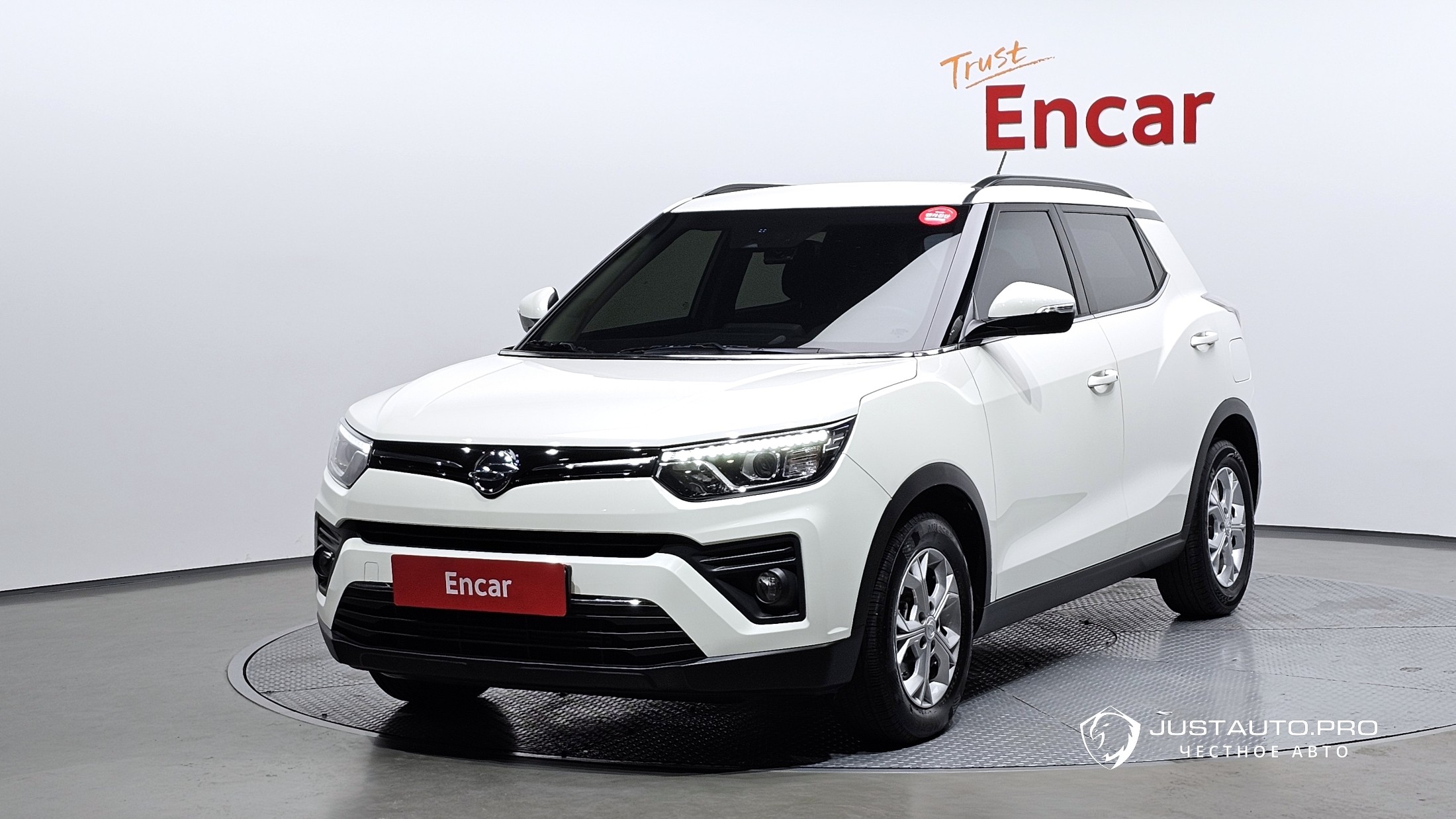 Автомобиль KG_Mobility_Ssangyong TIBOLI