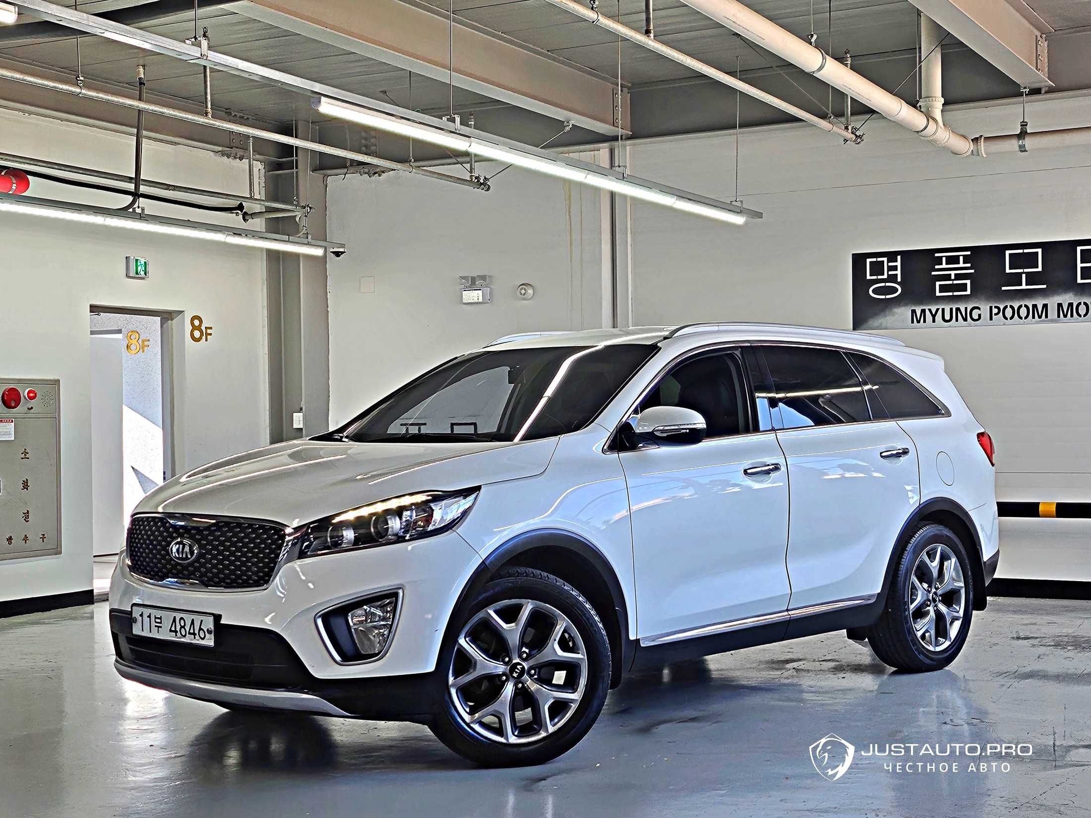 Автомобиль Kia Sorento