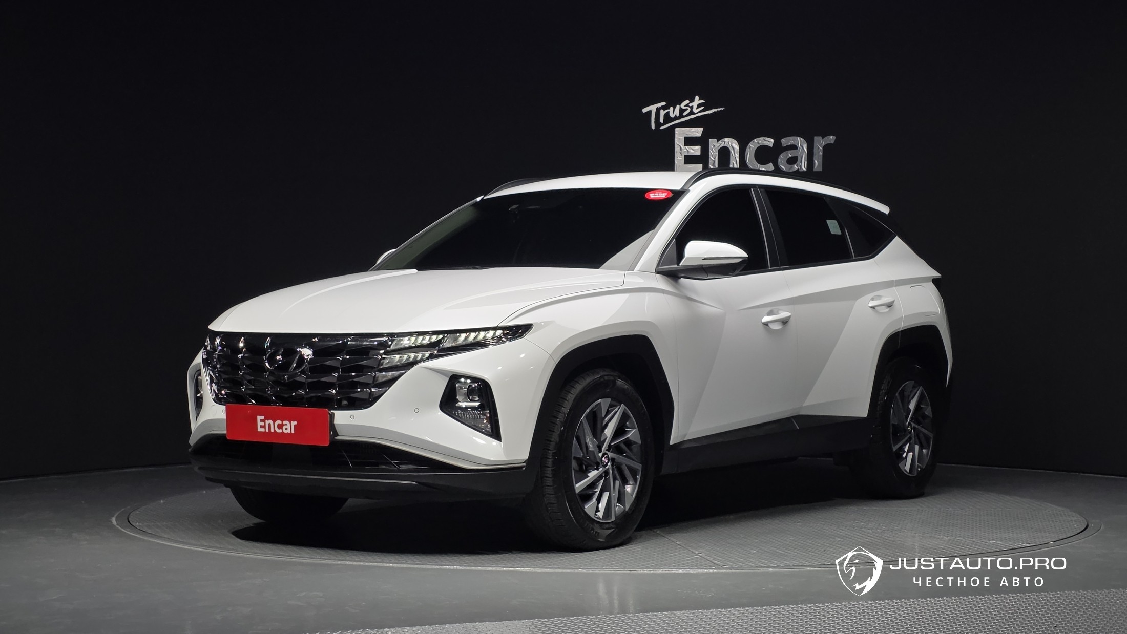 Автомобиль Hyundai Tucson