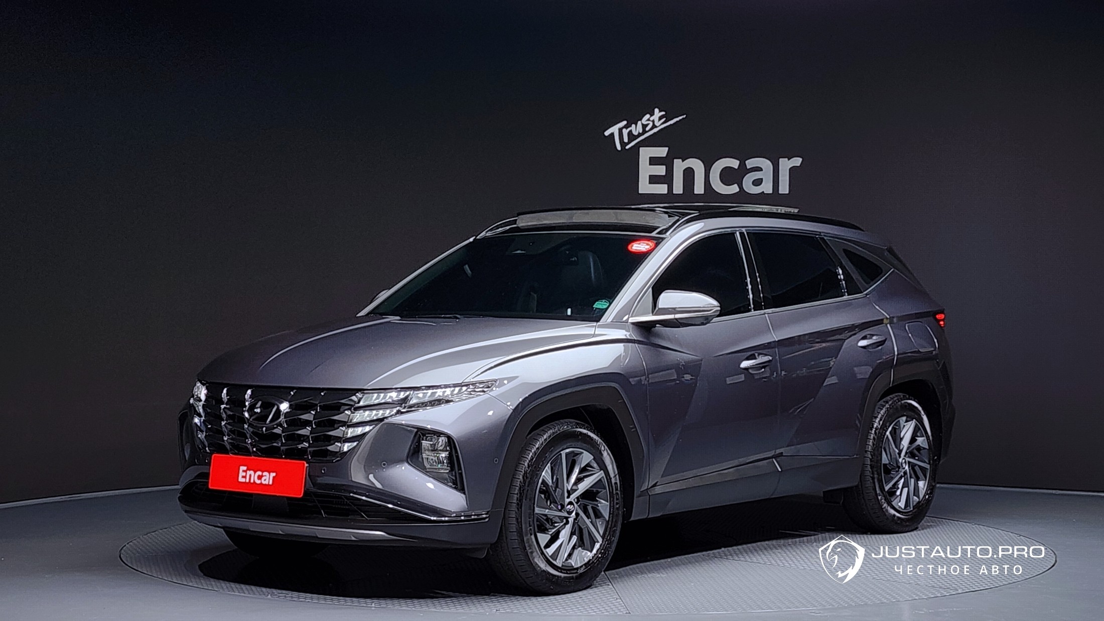 Автомобиль Hyundai Tucson