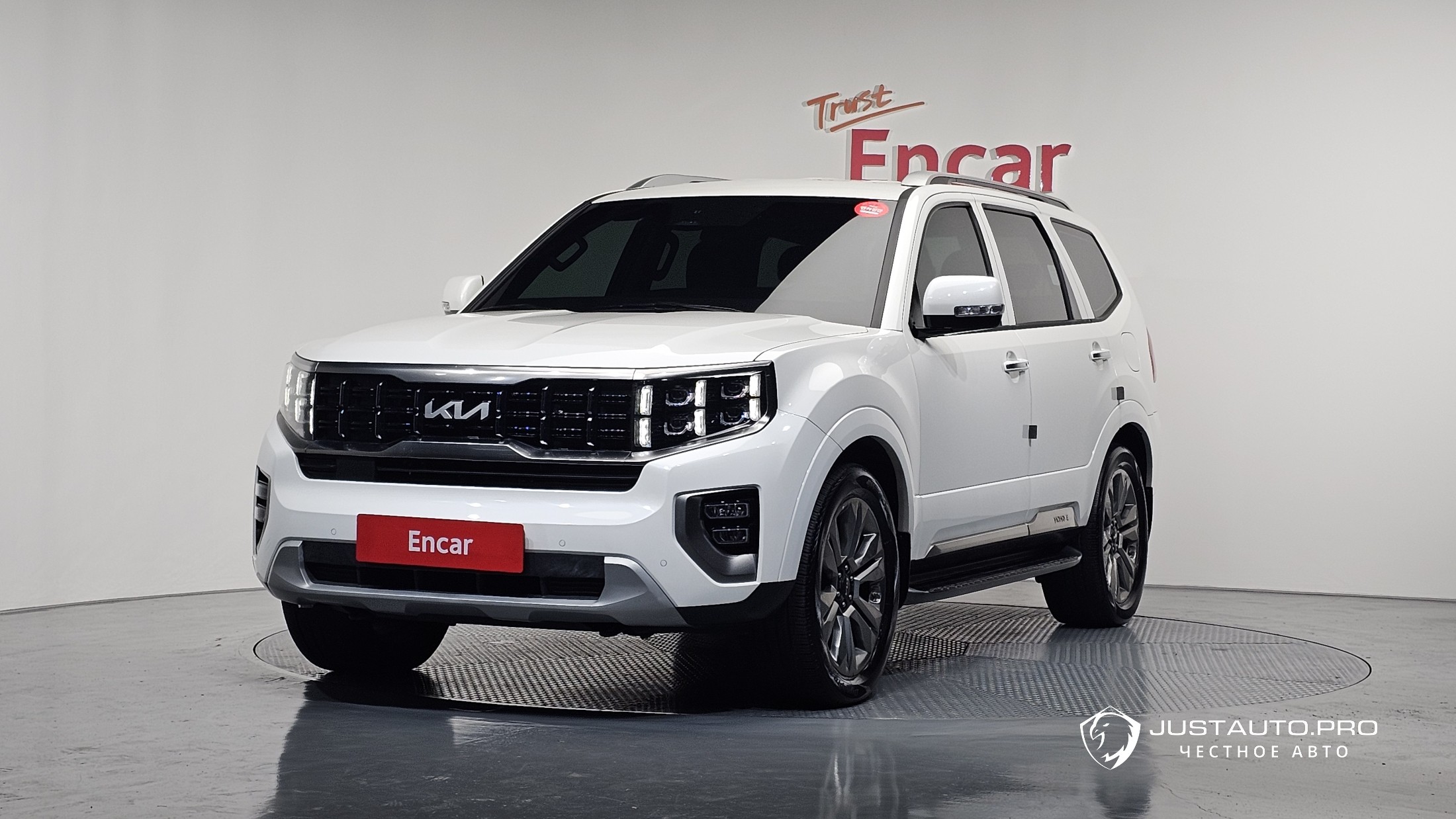 Автомобиль Kia Mohave