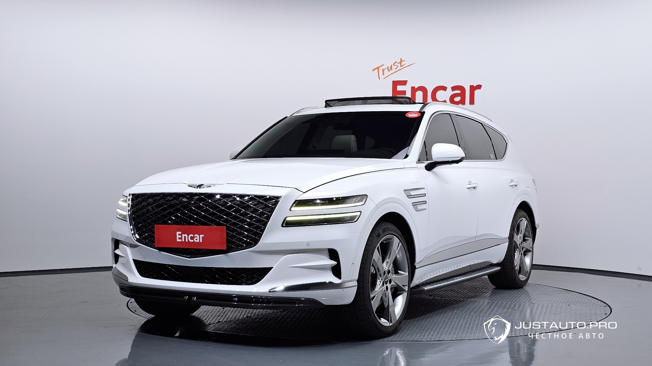 Автомобиль Genesis GV80