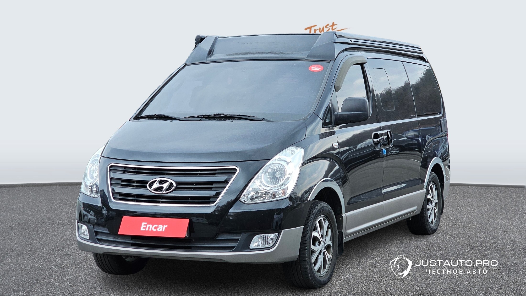 Автомобиль Hyundai Starex