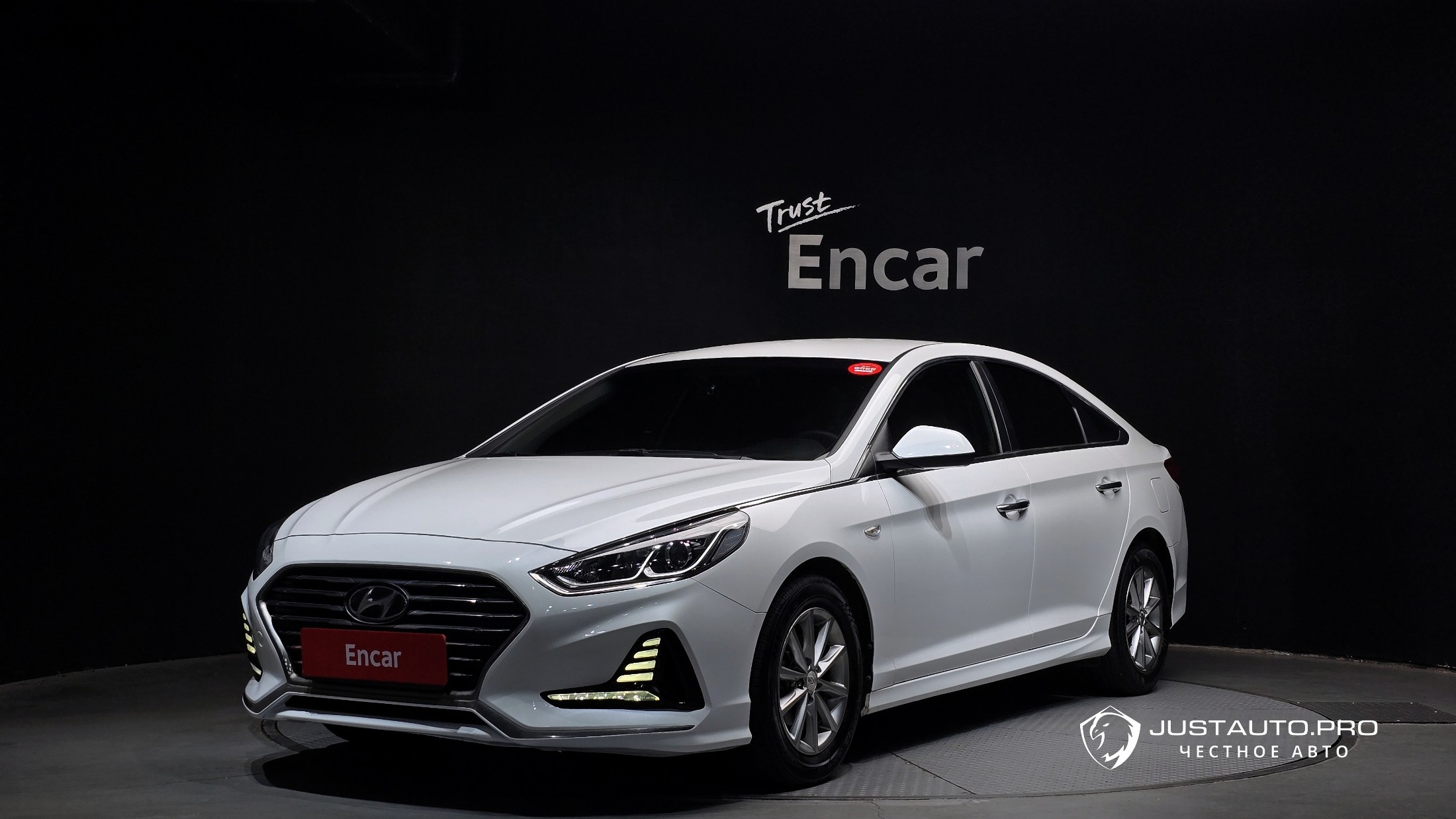 Автомобиль Hyundai Sonata