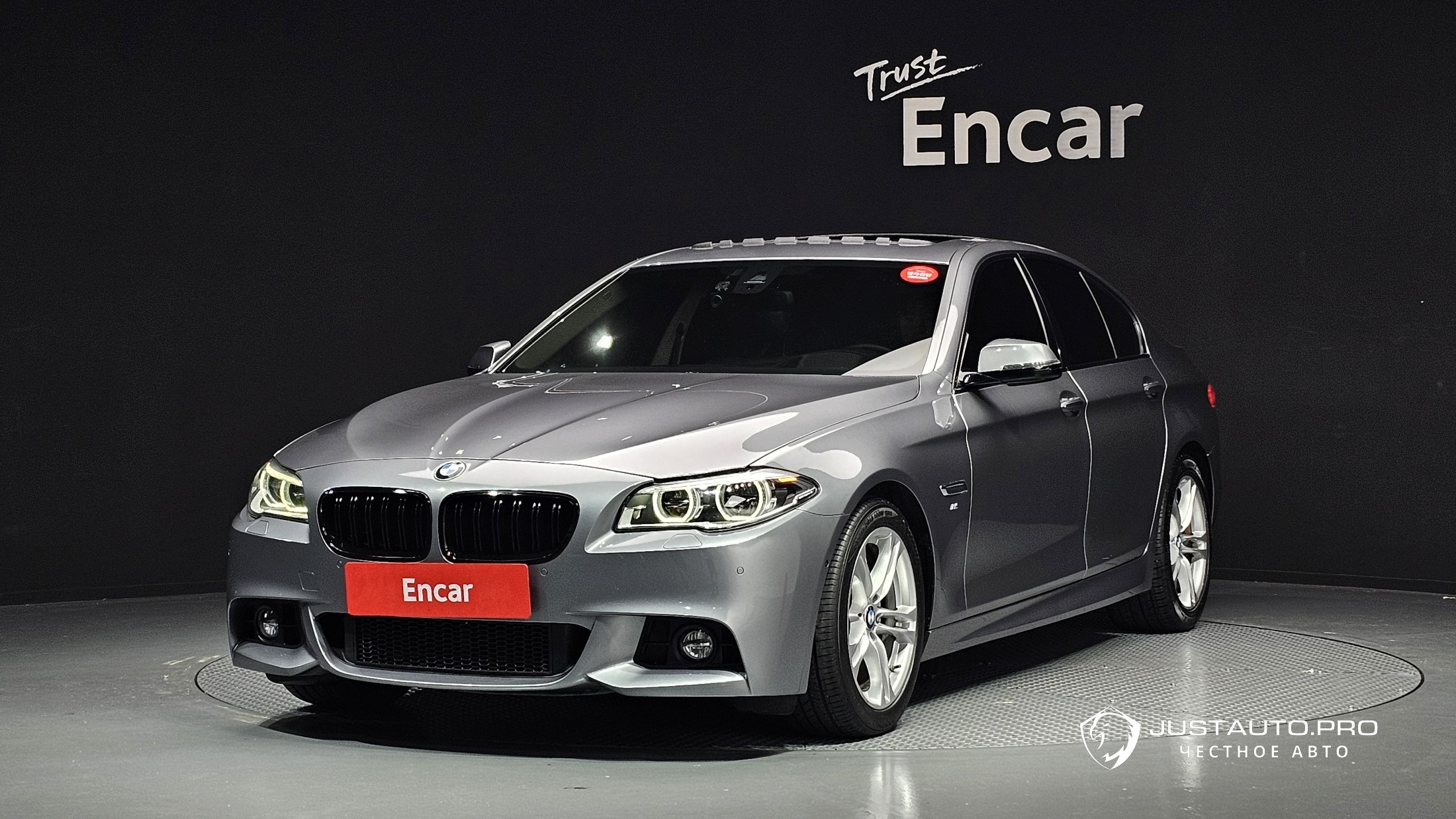 Автомобиль BMW 5-Series