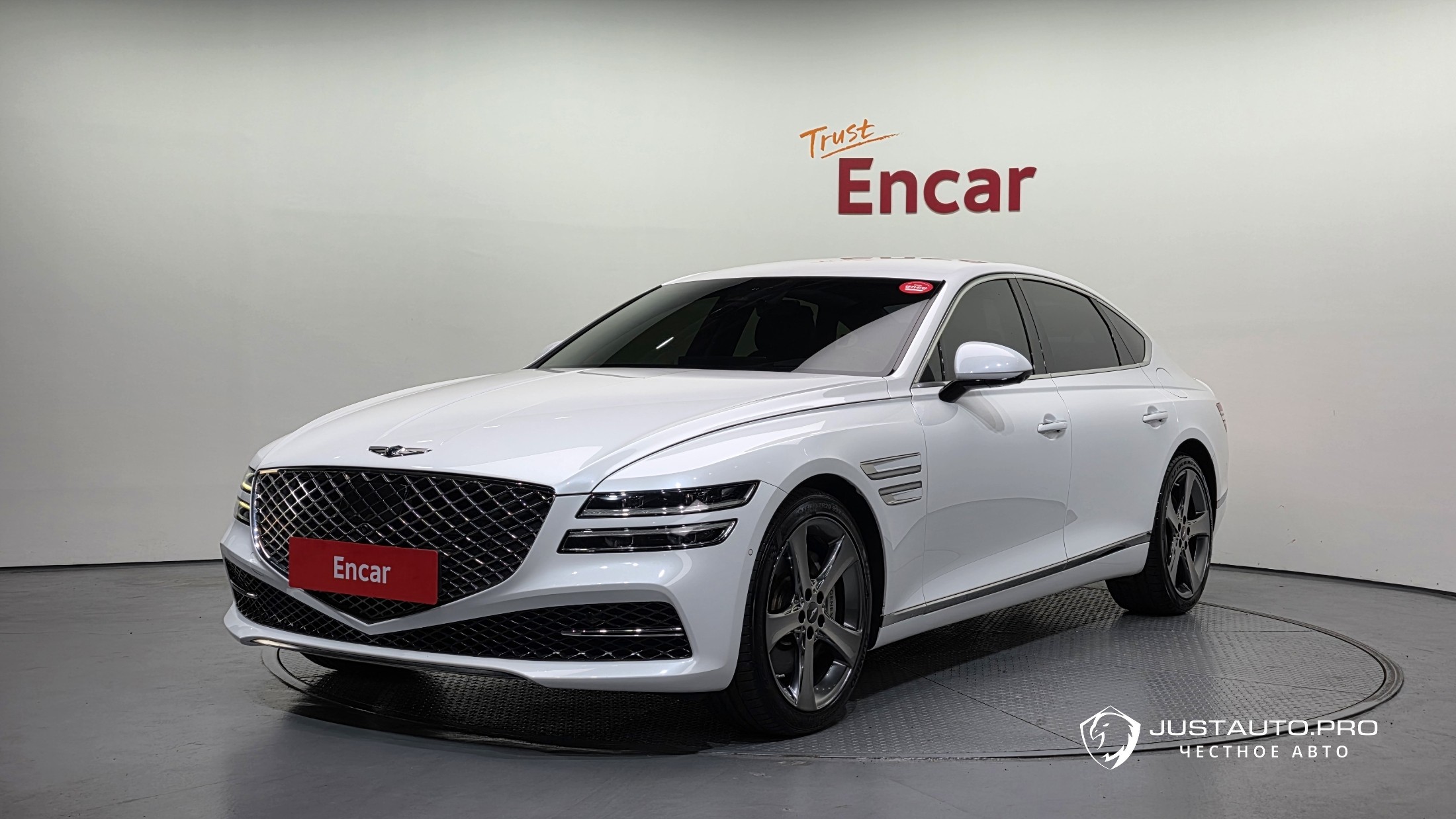 Автомобиль Genesis G80