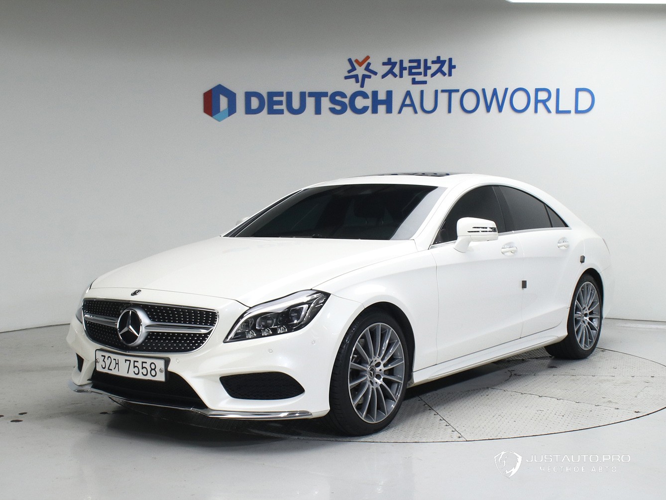 Автомобиль Mercedes-Benz CLS-Class
