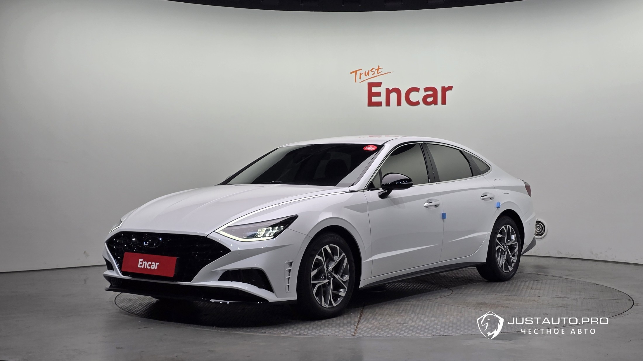 Автомобиль Hyundai Sonata