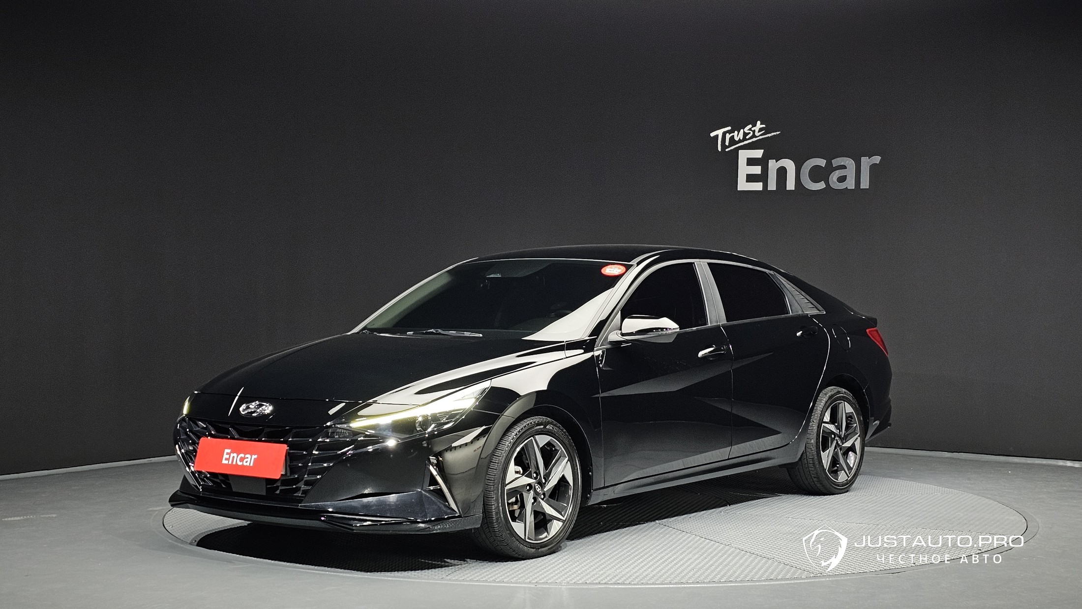 Автомобиль Hyundai AVANTE