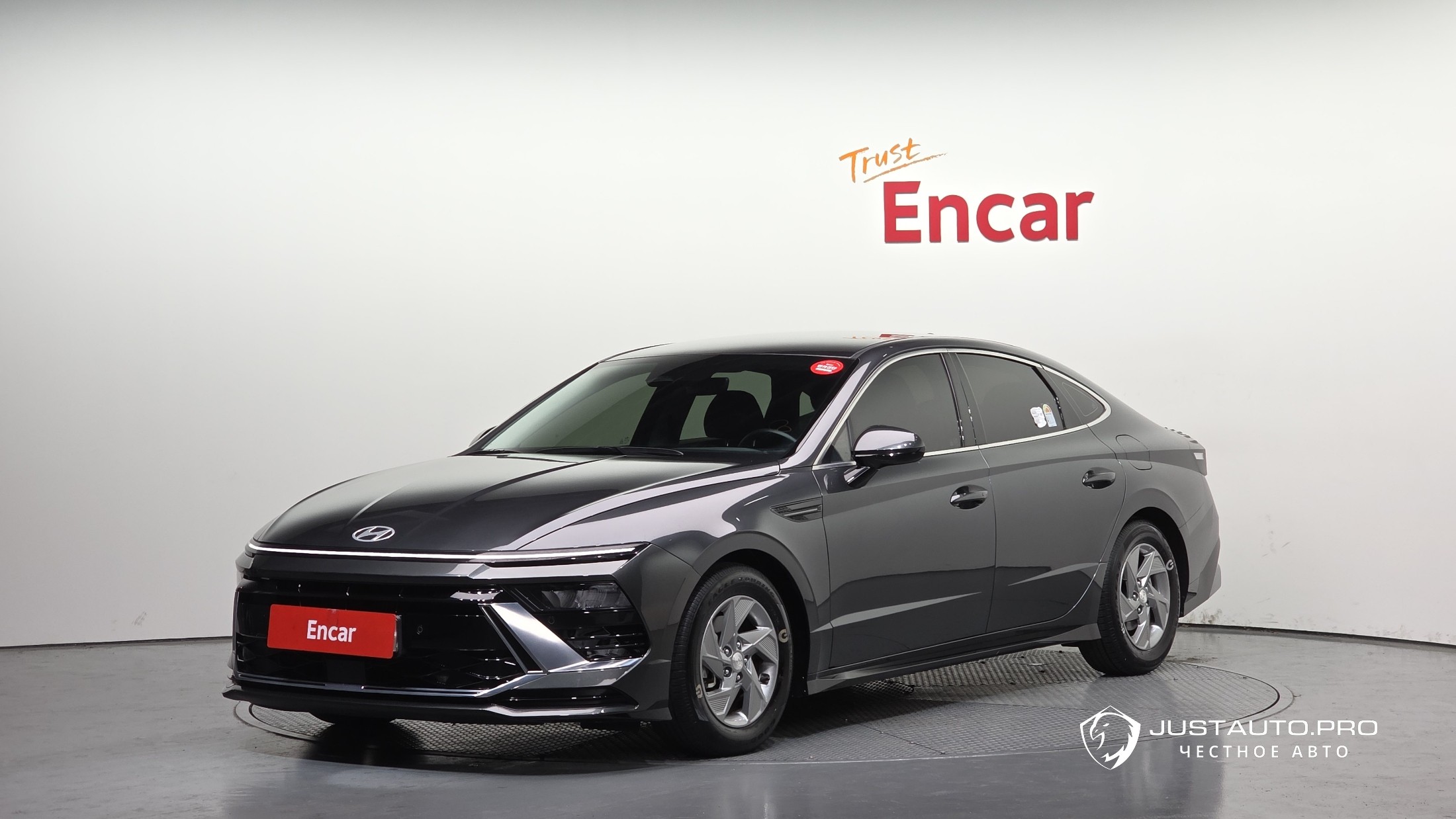 Автомобиль Hyundai Sonata